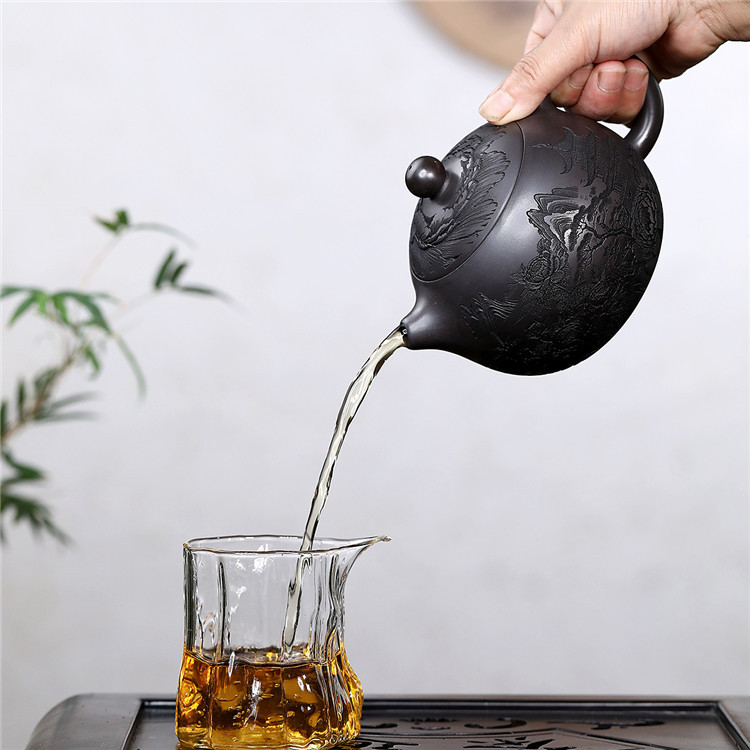 大容量西施紫砂壶 宜兴原矿石黄手工刻绘功夫泡茶壶茶具640毫升