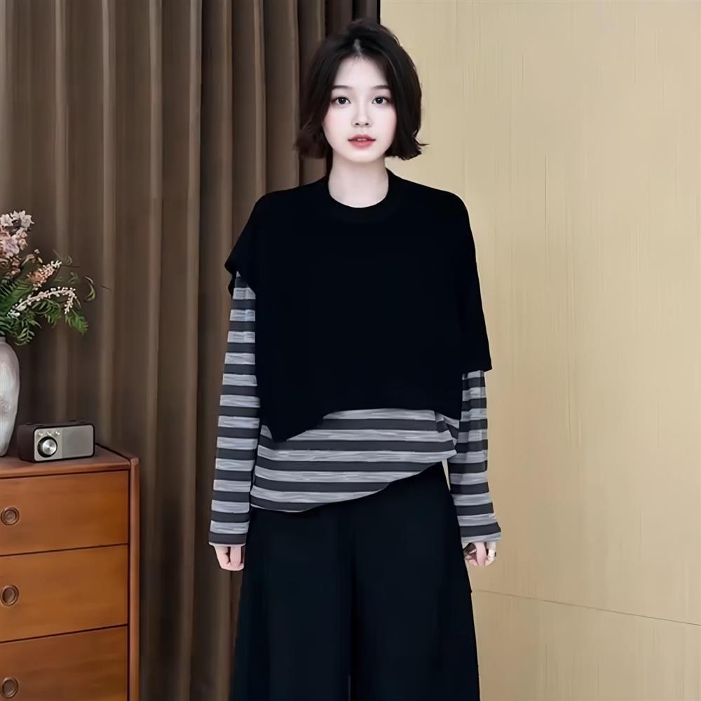 2025春秋季新款女士减龄圆领针织披肩上衣设计感气质叠穿黑色罩衫
