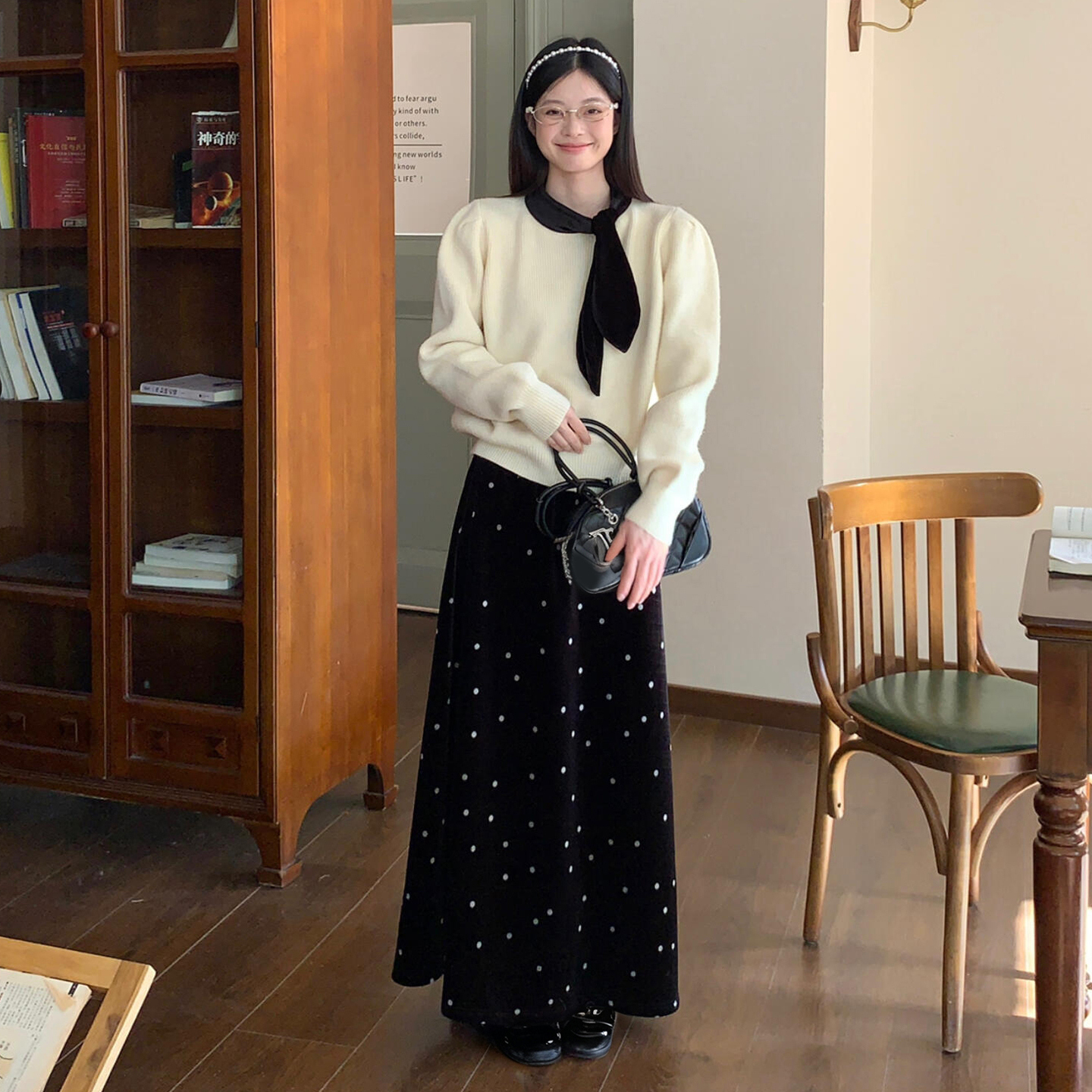 复古蝴蝶结领结毛衣女2026秋冬新款财阀千金黑色波点长裙两件套装