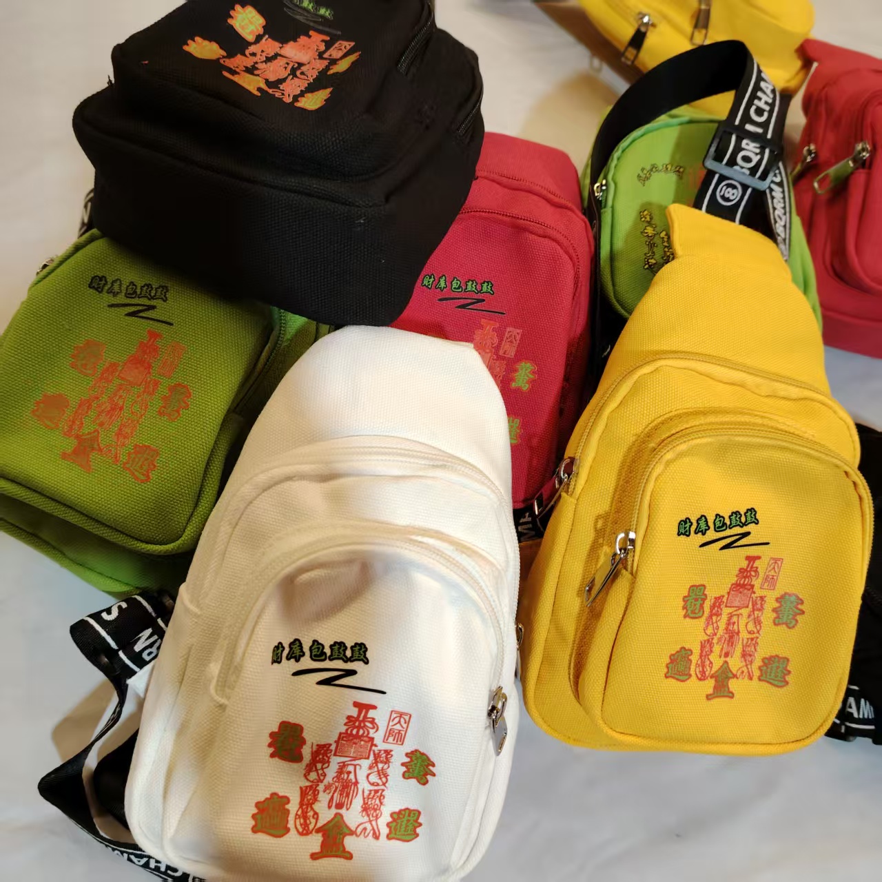 五种颜色潮流财库包智慧包男女通用休闲斜挎包单肩背包时尚小包