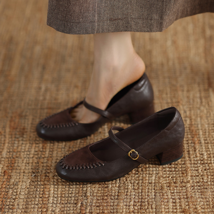 【跟高4CM】 羊猪羊/复古百搭一字带粗跟玛丽珍女鞋中跟单鞋