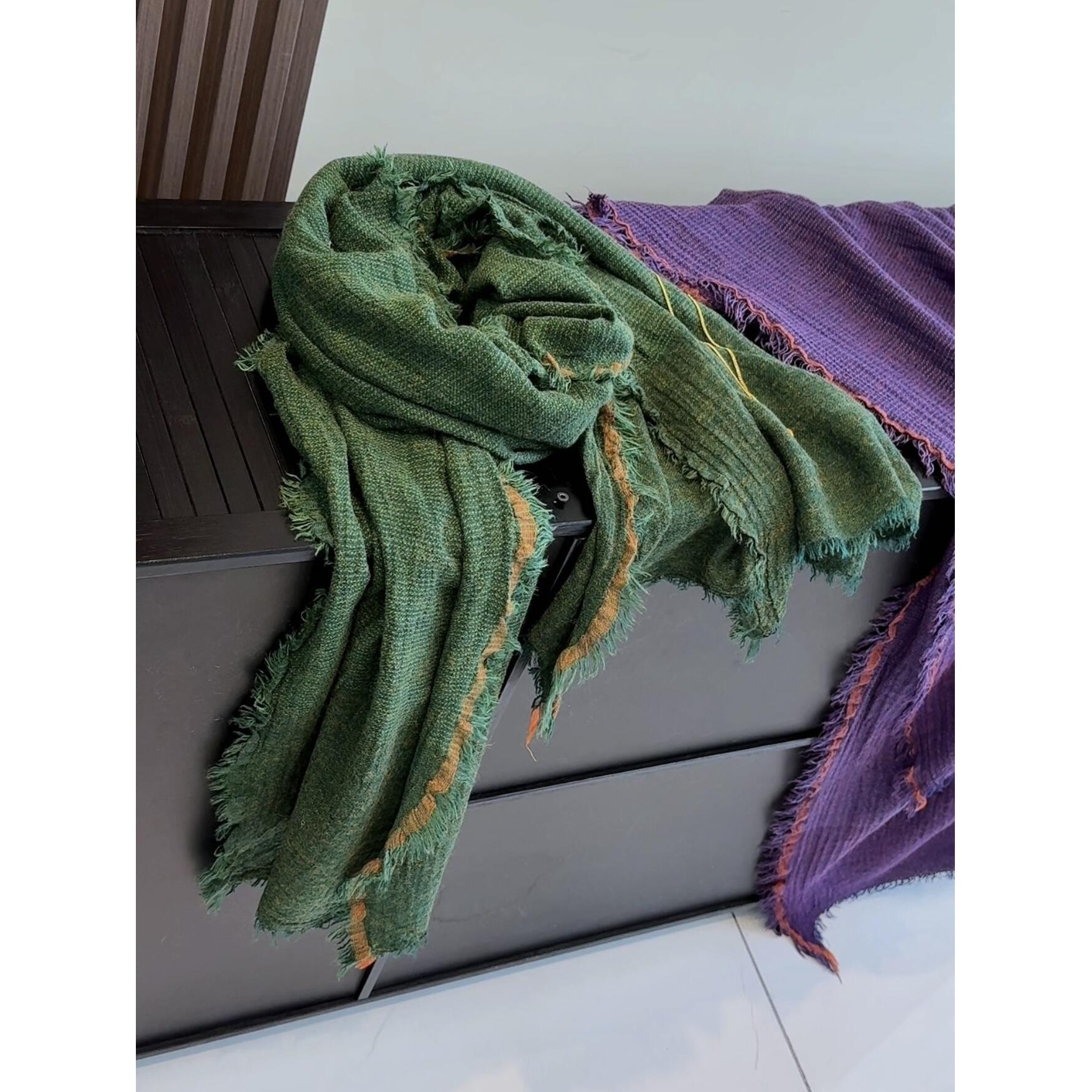 20羊毛！混纺高货欧美复古文艺压皱撞色毛边围巾冬季保暖围脖