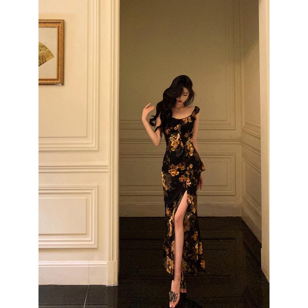 茶歇法式碎花旗袍女夏季御姐修身包臀吊带裙绝美风情万种的裙子