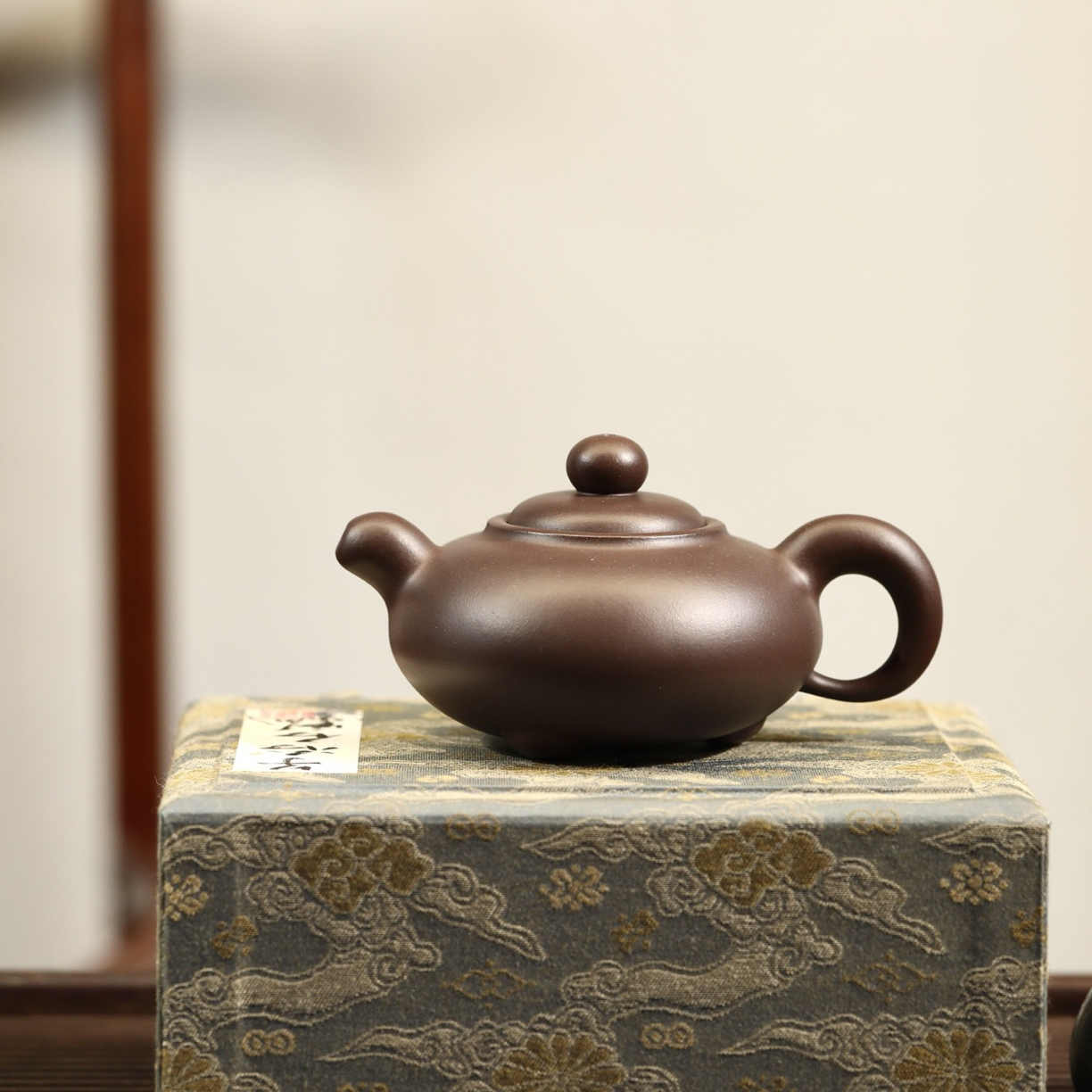 圣珠·全手工 紫砂壶张寅高徒作品容量320cc/原矿天青泥