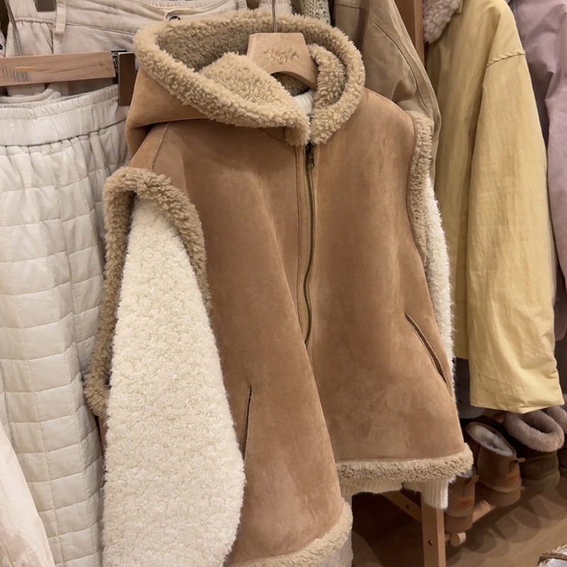 秋冬新款连帽马甲外套休闲加绒保暖毛毛短外套LK2508667