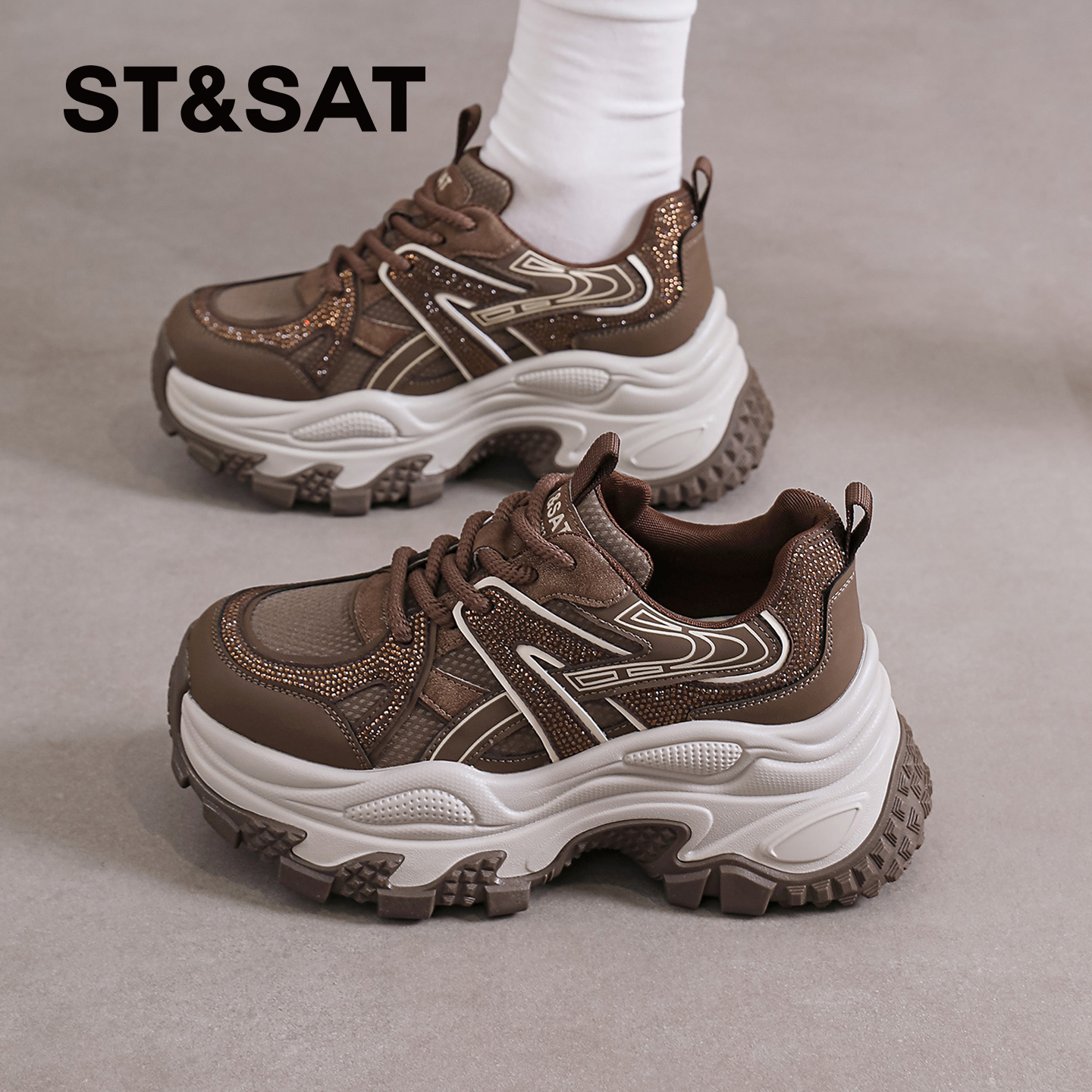 星期六高级老爹鞋女士2025新款秋季轻奢运动鞋百搭流行爆款休闲鞋