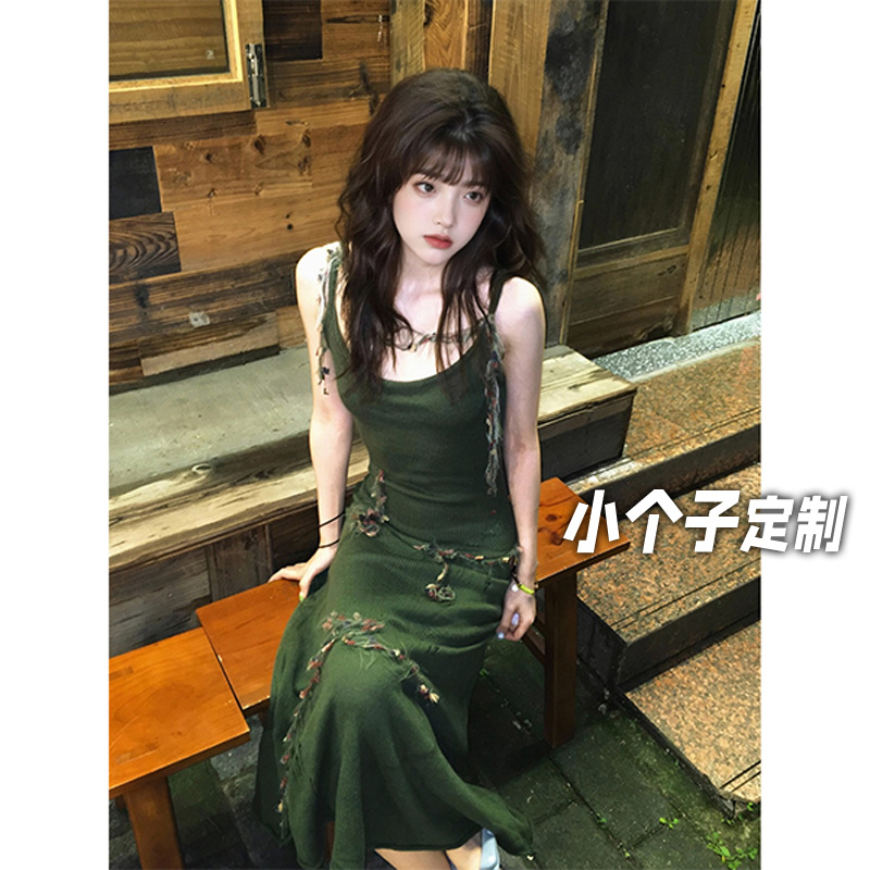 150小矮个子复古流苏针织连衣裙女秋中长款收腰显瘦a字法式吊带裙