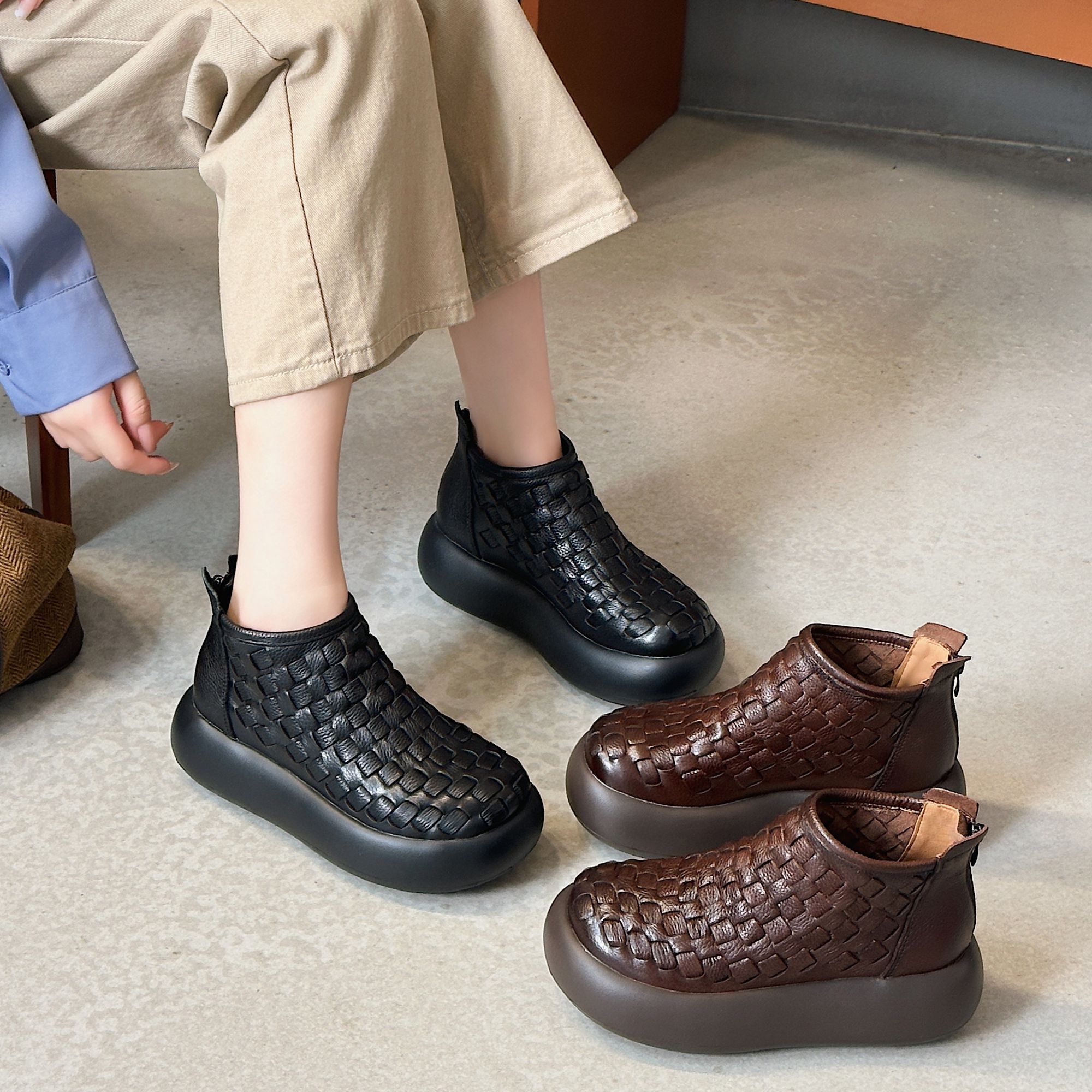 2025秋冬新款英伦风圆头真牛皮编织靴子休闲舒适厚底女短靴马丁靴