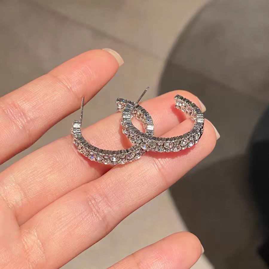 超闪几何C型满钻耳圈小众简约时尚精致耳钉轻奢小众高级感耳饰