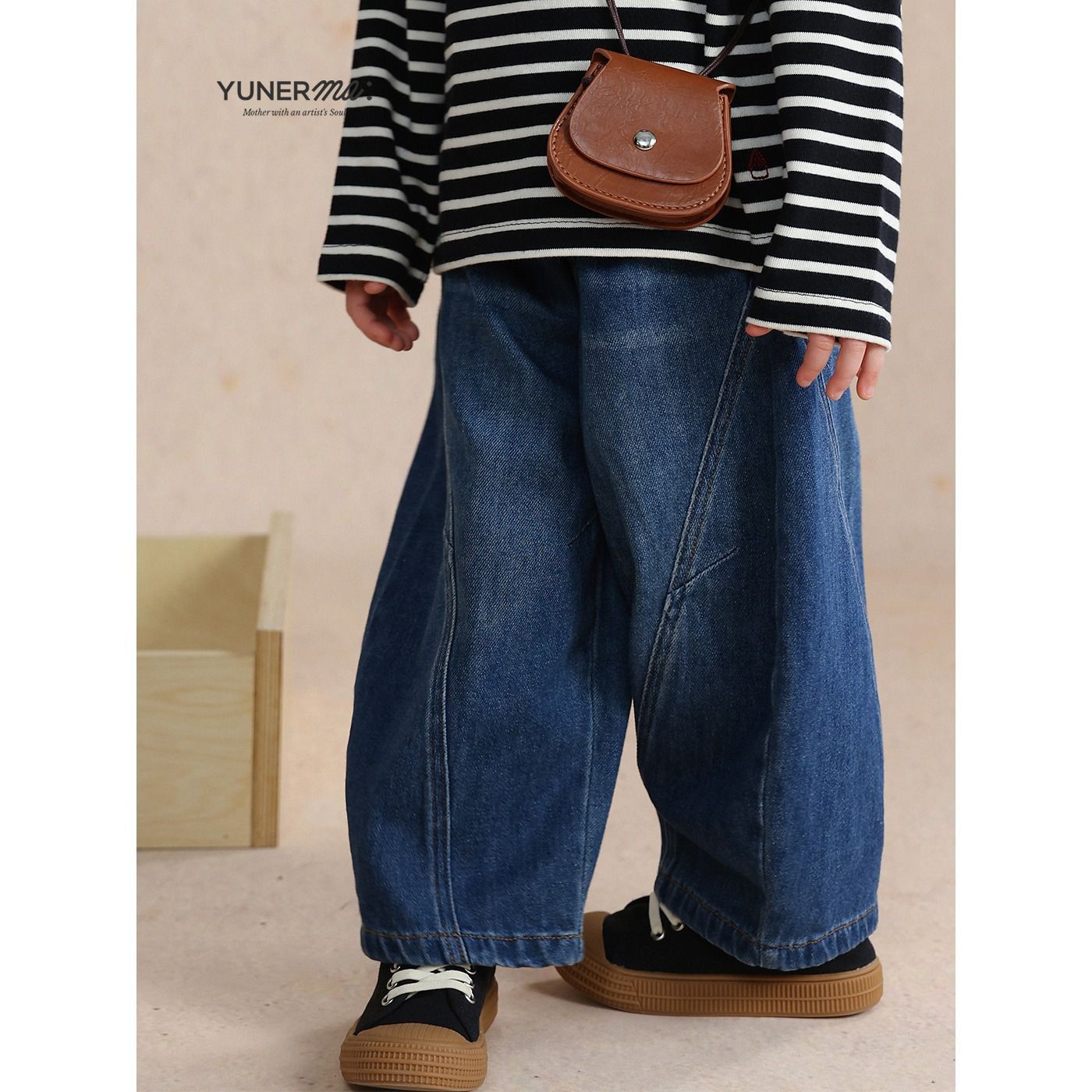 女童春季牛仔裤2025年款宽松韩版休闲裤宝宝幼儿园春秋百搭长裤子