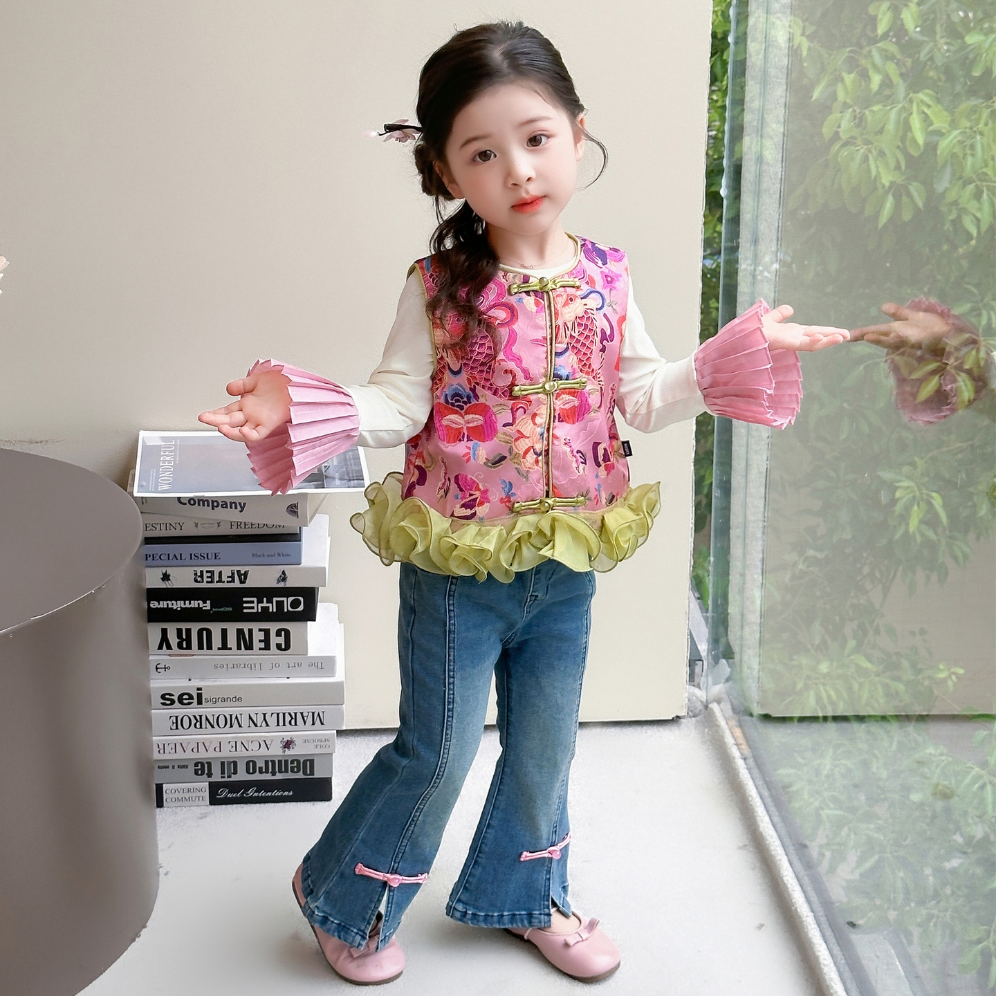 女童新中式套装儿童洋气国风马甲牛仔裤三件套小女孩宝宝秋装2025