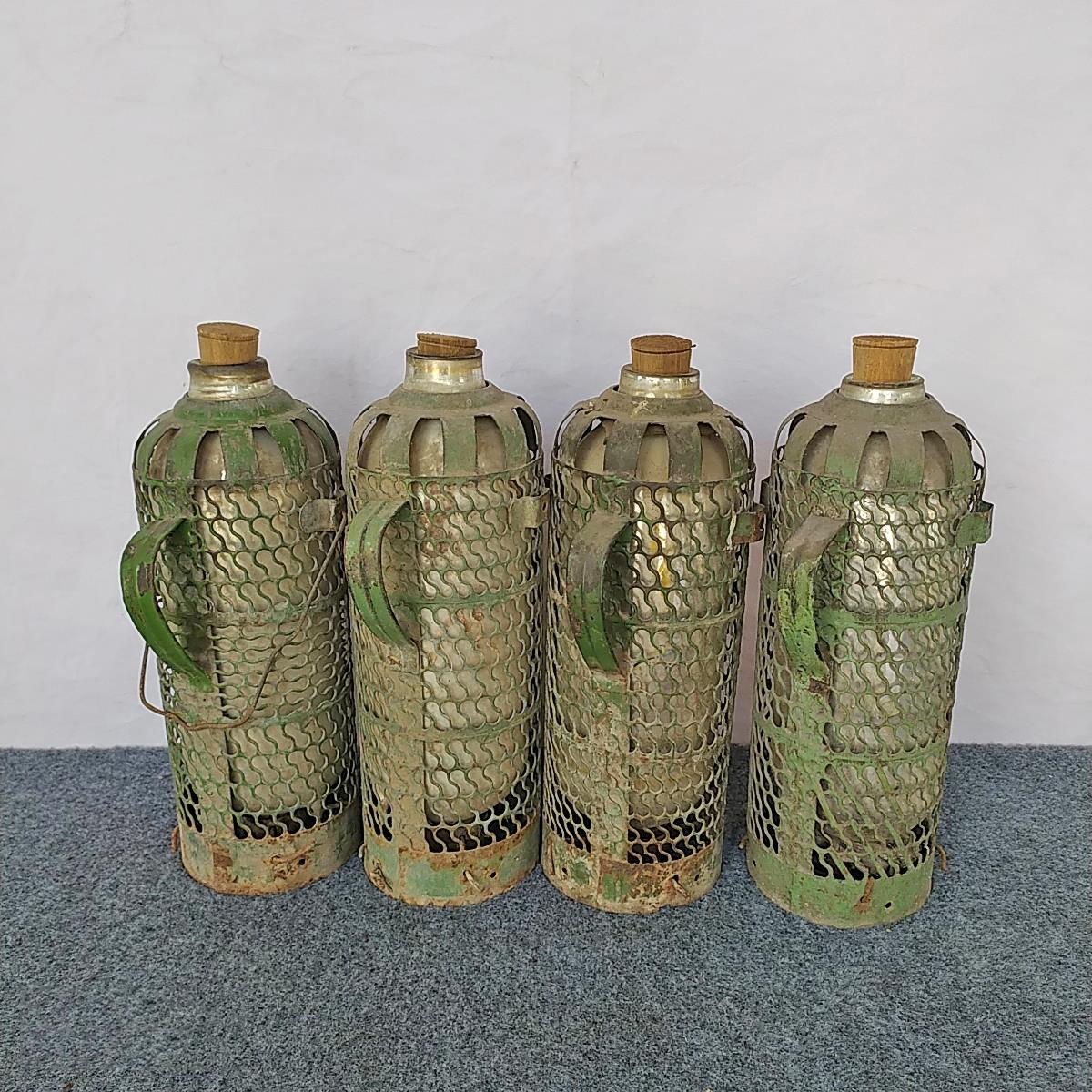 80年代老旧暖壶绿色铁皮暖瓶年代感怀旧老物件70年代复古装饰摆件