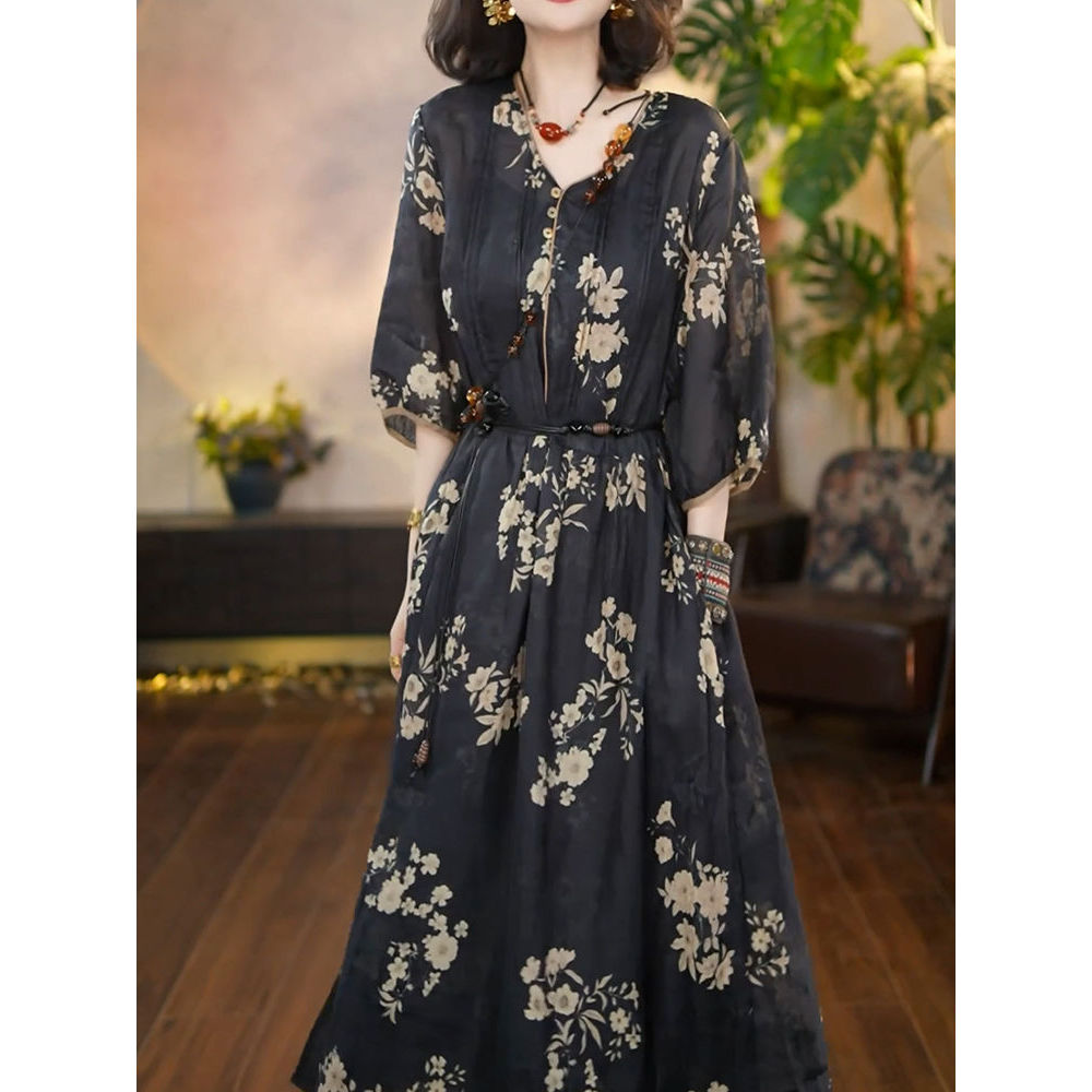 高档印花连衣裙裙子女2025夏季新款民族风气质宽松显瘦A字裙