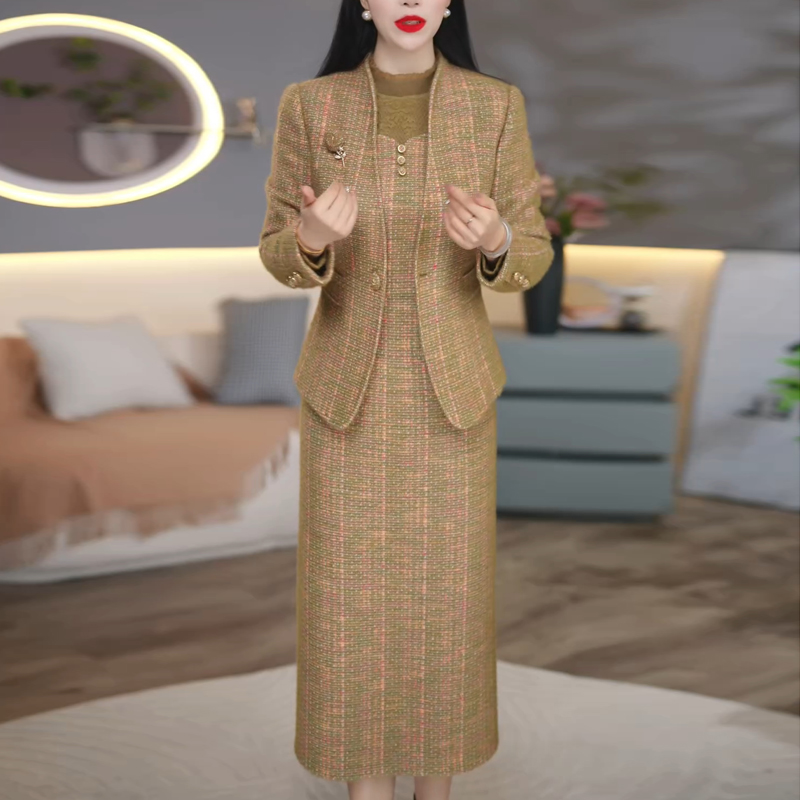 高端轻奢时尚加棉保暖连衣裙套装2025冬季端庄简约大气裙装两件套