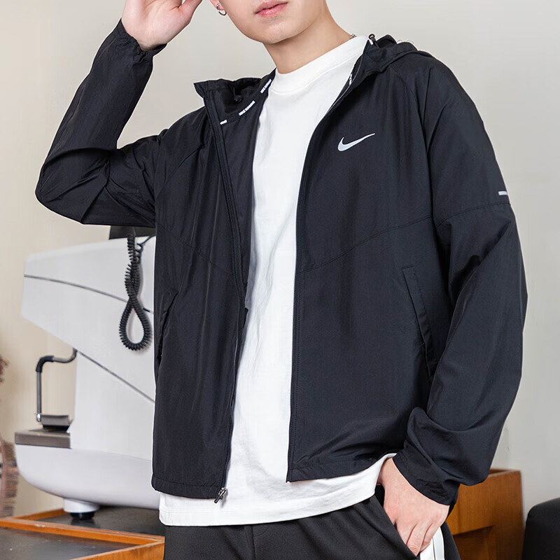 【妍妍专属】耐克梭织连帽夹克男2025新款运动休闲服薄款外套DD4747