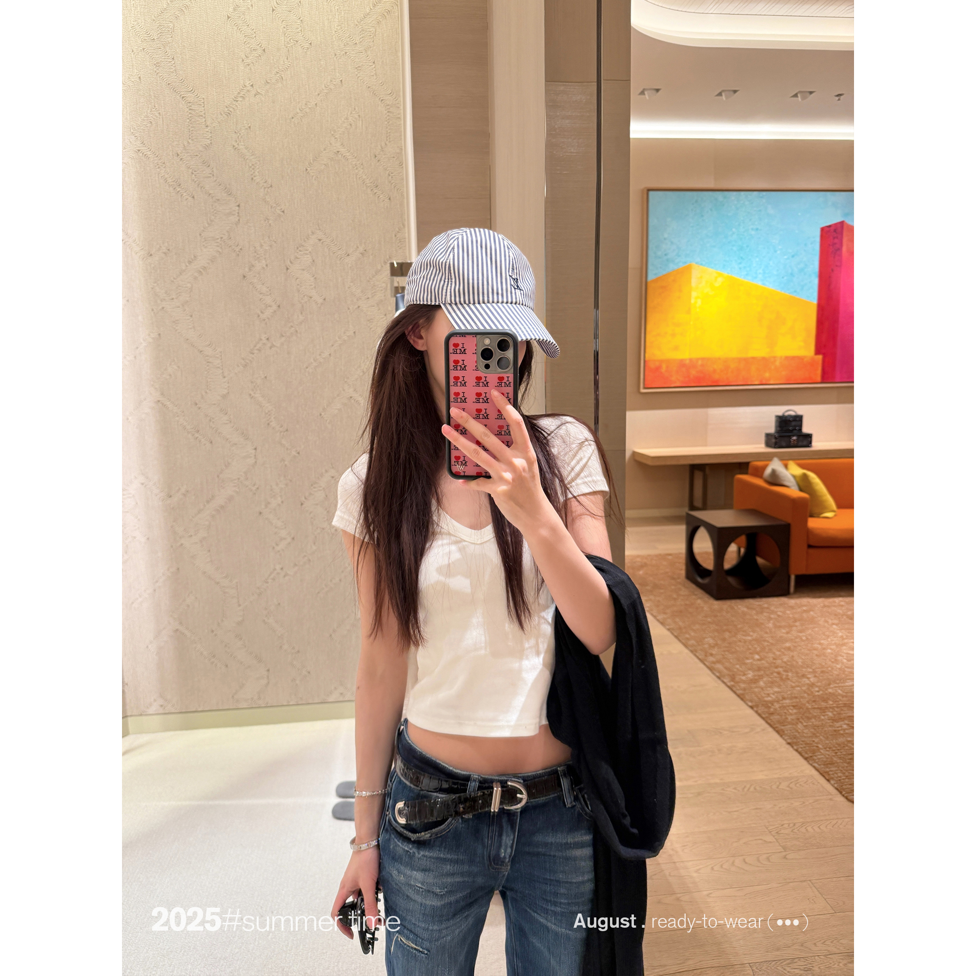 SUNONEONE V领短款修身休闲短袖T恤女秋韩版百搭小众上衣H1352T
