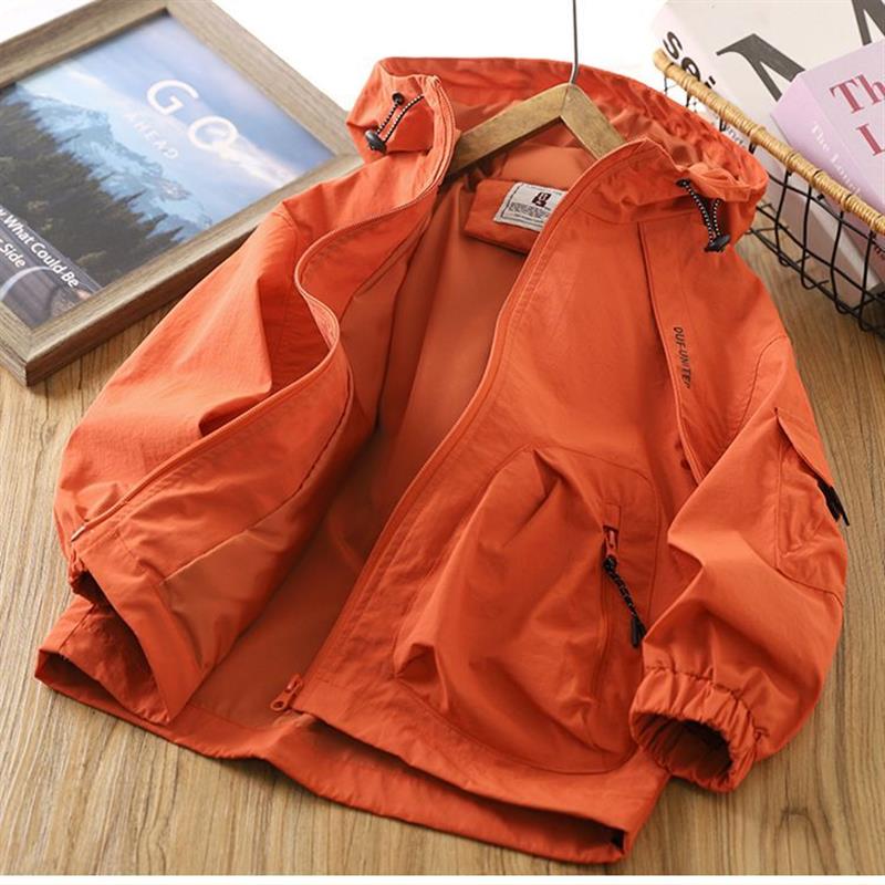 童装外套春秋上衣中大童风衣户外儿童连帽登山服防风童装潮
