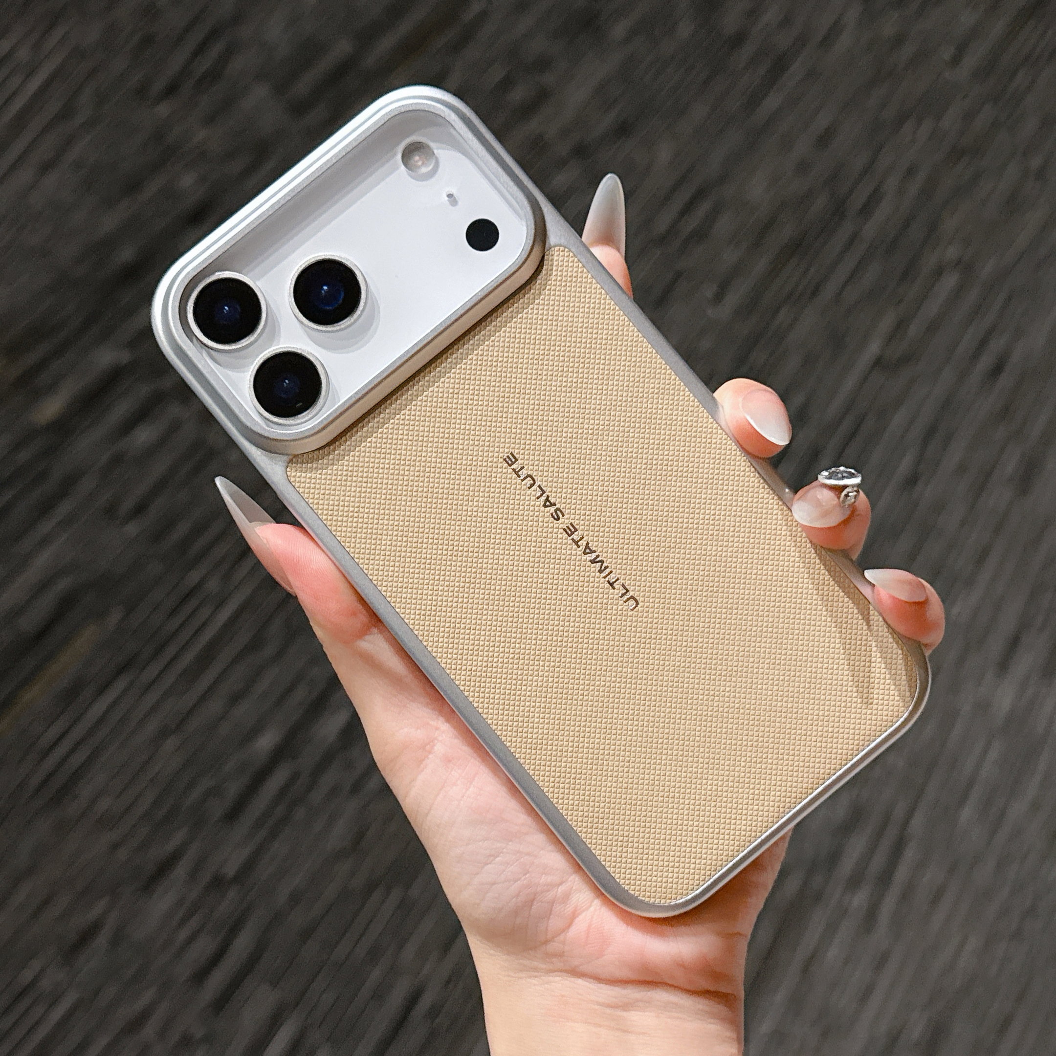 新款适用于苹果17ProMax钻纹手机壳磁吸16PM肤感磨砂15高颜值防摔