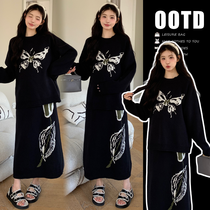 孕妇装秋冬网红新款套装韩版时尚宽松高级感蝴蝶加厚毛衣+半身裙