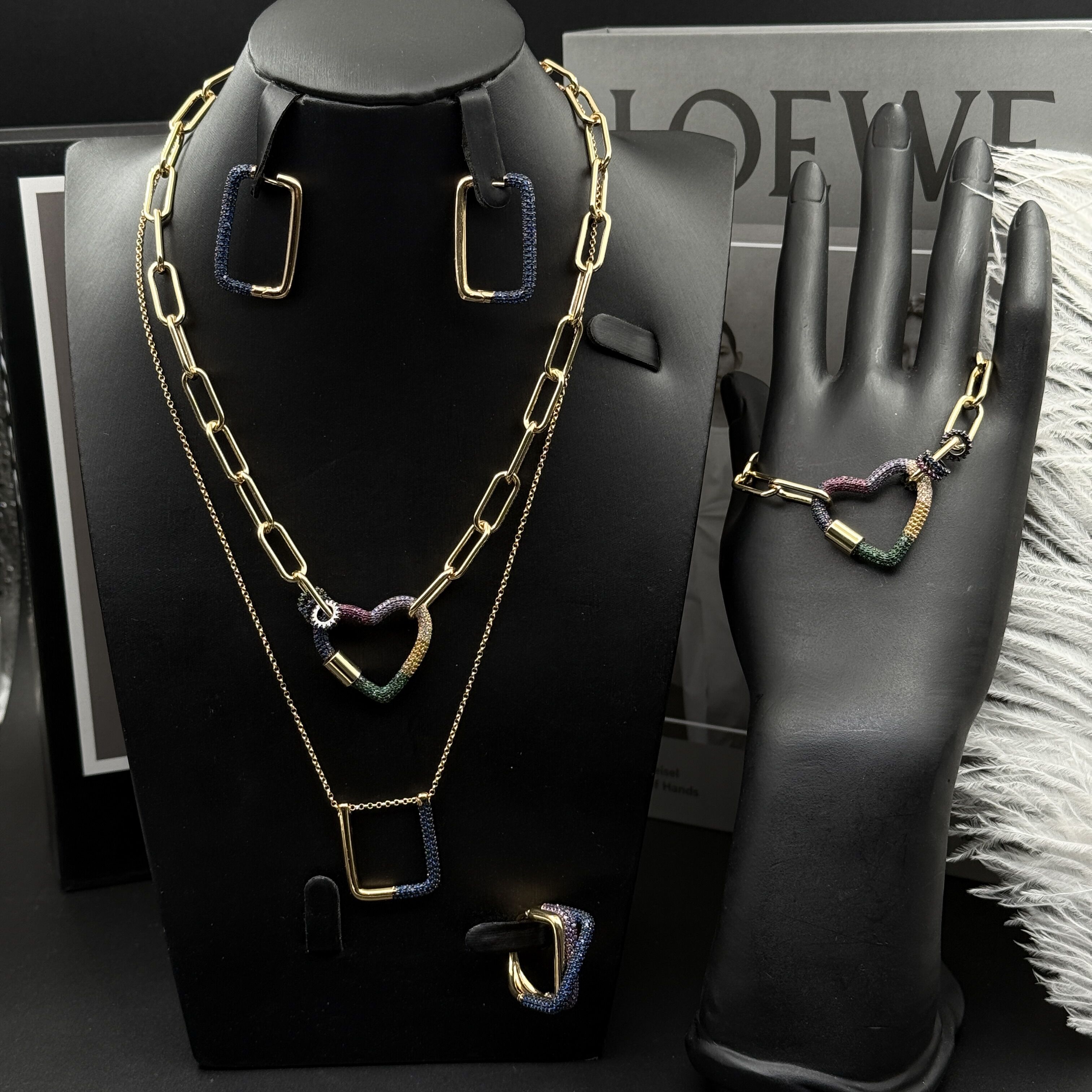 铜合金合成锆石项链 项链彩虹爱心型甜蜜环环相扣首饰五件套套装