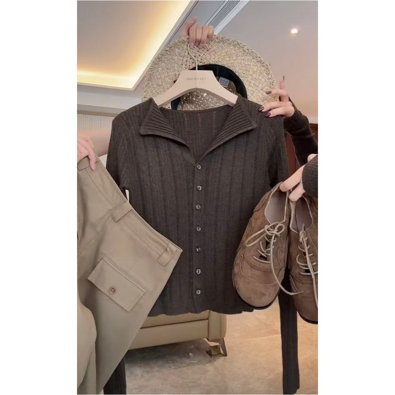 高级感竖条纹长袖修身显瘦设计感针织衫女士秋季新款百搭开衫上衣