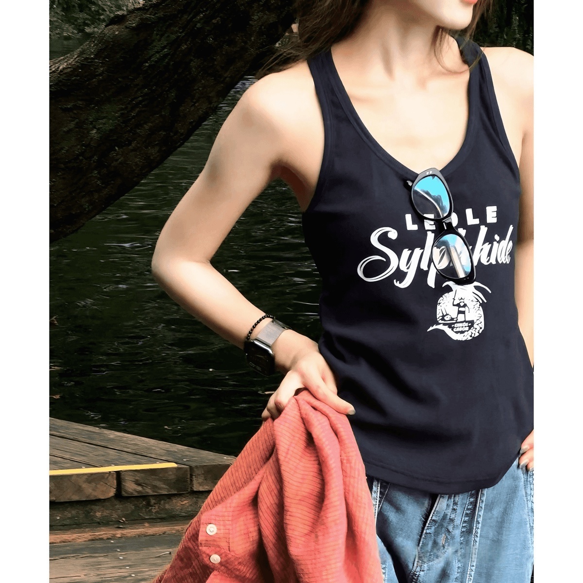 【乌托邦】美背无胸垫弹力吊带背心+百搭气质款小众牛仔裤BB50116