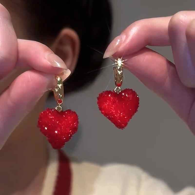 铜合金耳饰  红色新年耳环2025秋冬高级感气质耳钉独特过年耳饰女