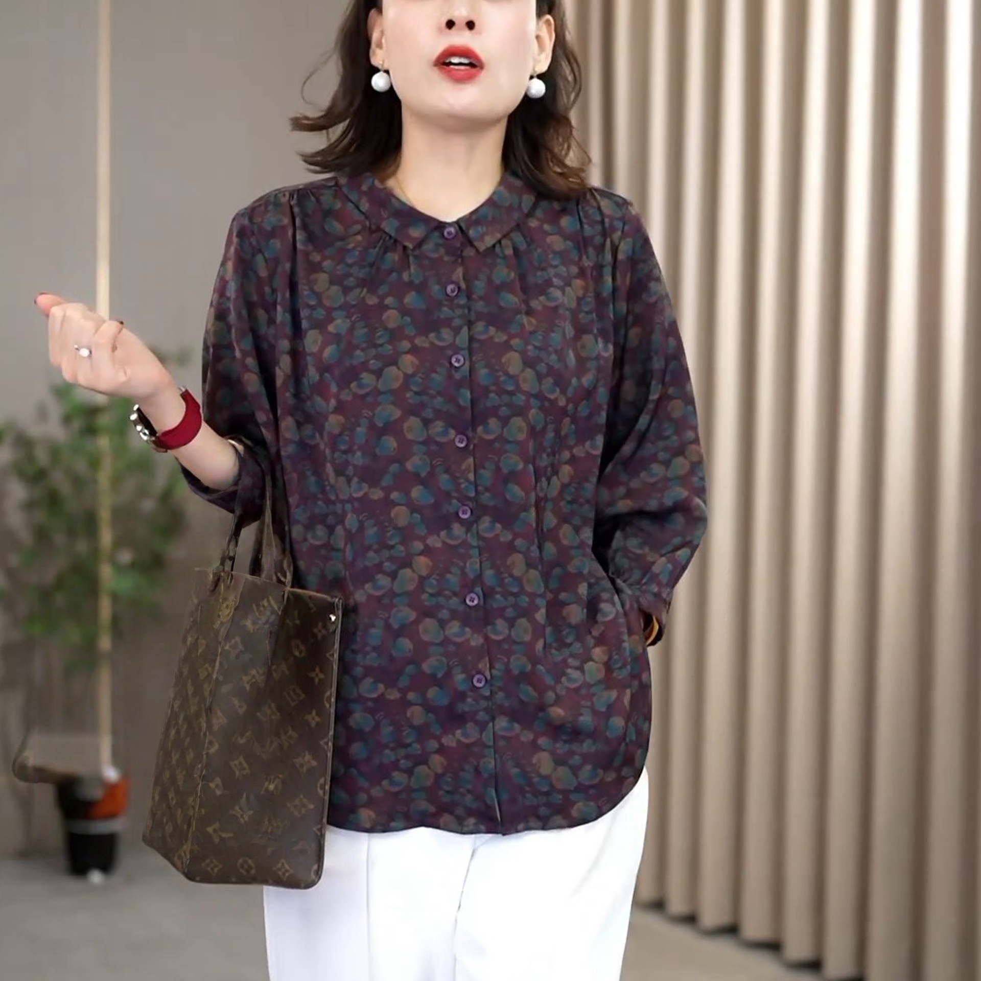 秋季新款宽松时尚气质长袖设计感小衫显瘦大码百搭印花衬衫上衣女