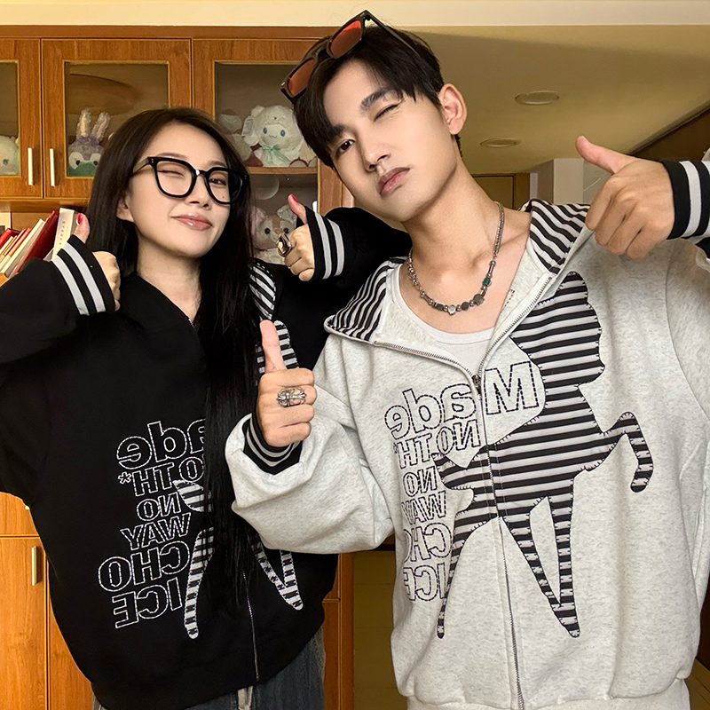 美式复古卫衣外套男小鹿格纹创意设计感上衣连帽情侣高街短款显瘦