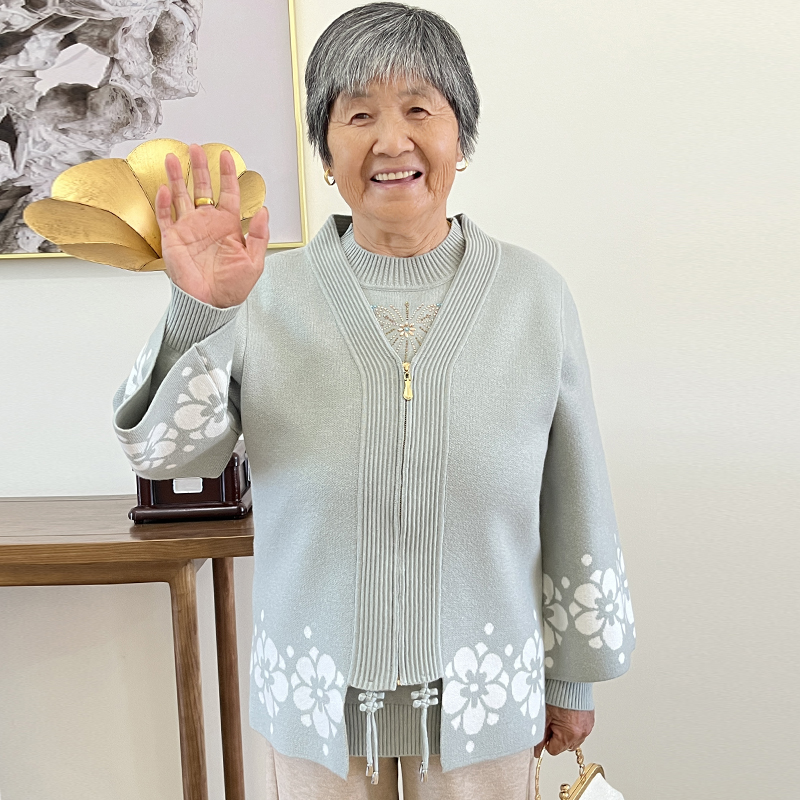 妈妈装中老年秋装女新中式针织两件套老年人奶奶装秋冬毛衣开衫