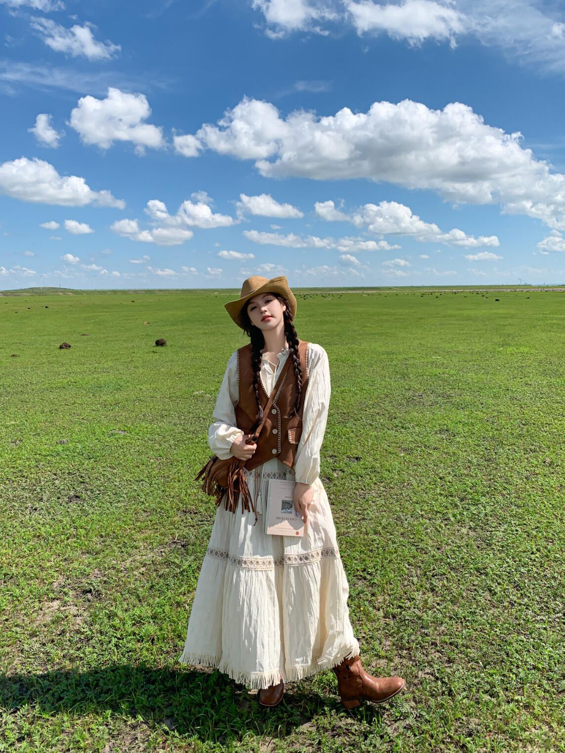 重工云南新疆西藏草原旅游波西米亚民族风连衣裙复古马甲西部牛仔