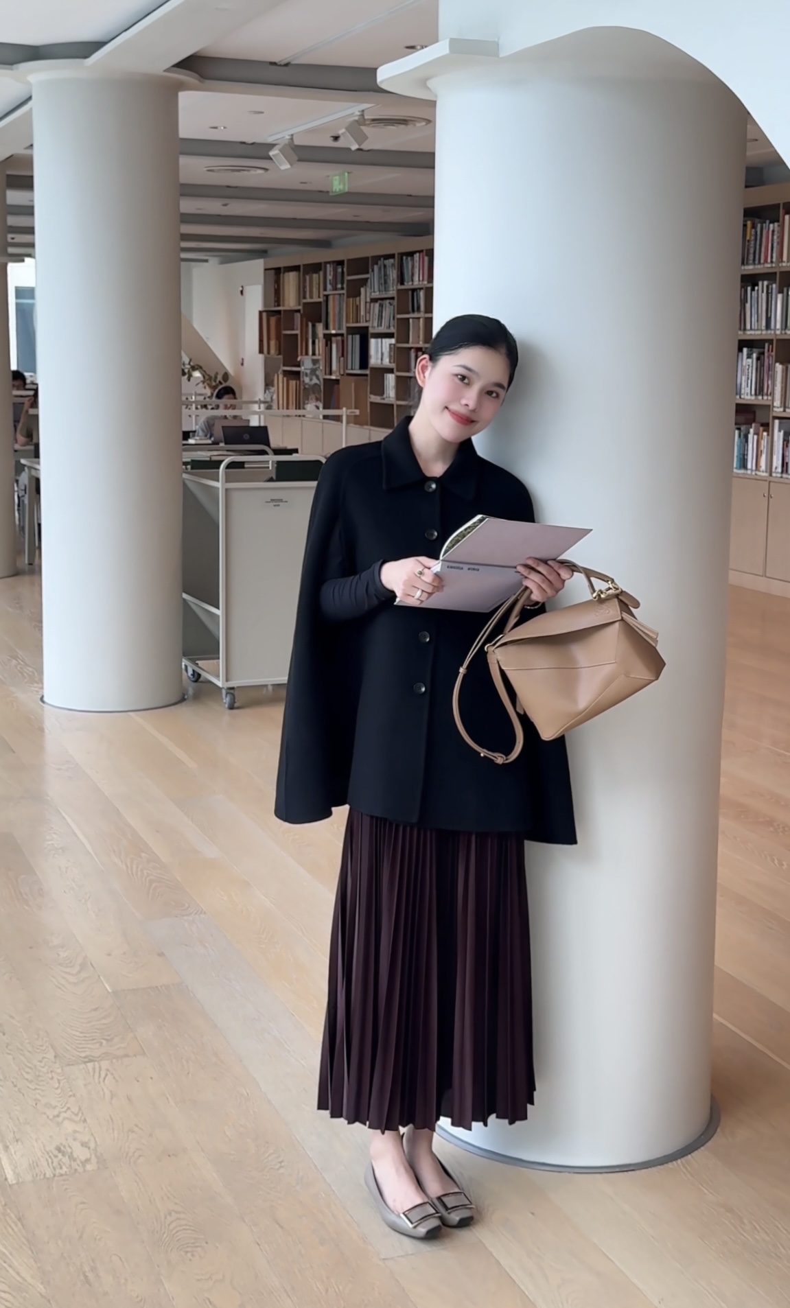 Trum Acme~黑色插肩袖直下摆女通勤毛呢外套斗篷大衣2025秋冬