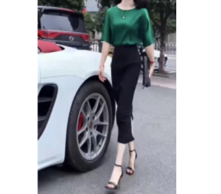 时尚潮流百搭精品女装zsx24772