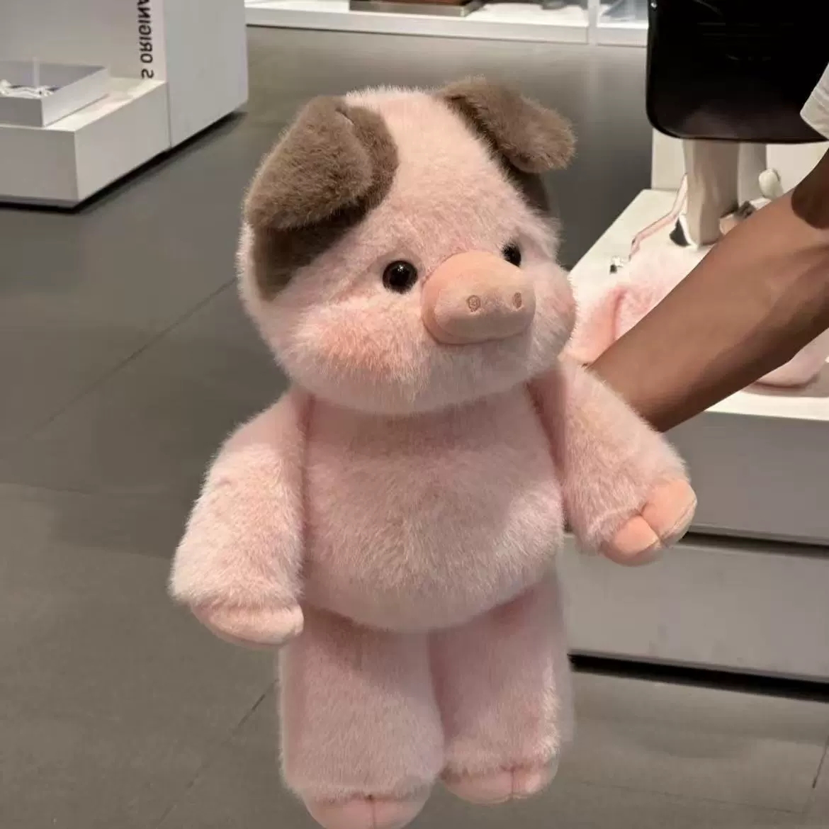 高品质小猪玩偶毛绒玩具公仔可爱跑步娃娃玩偶猪七夕生日礼物