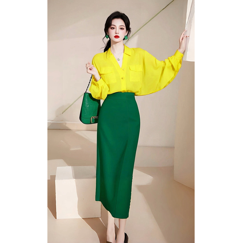 2025春季穿搭一整套盐系炸街时尚高级感气质小香风黄色衬衫套装裙