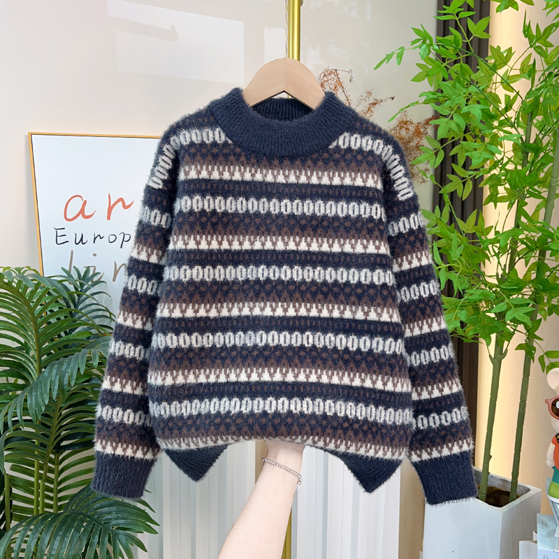 男童时尚毛衣秋冬款新款中大儿童冬季加厚圆领针织衫男孩毛线衣