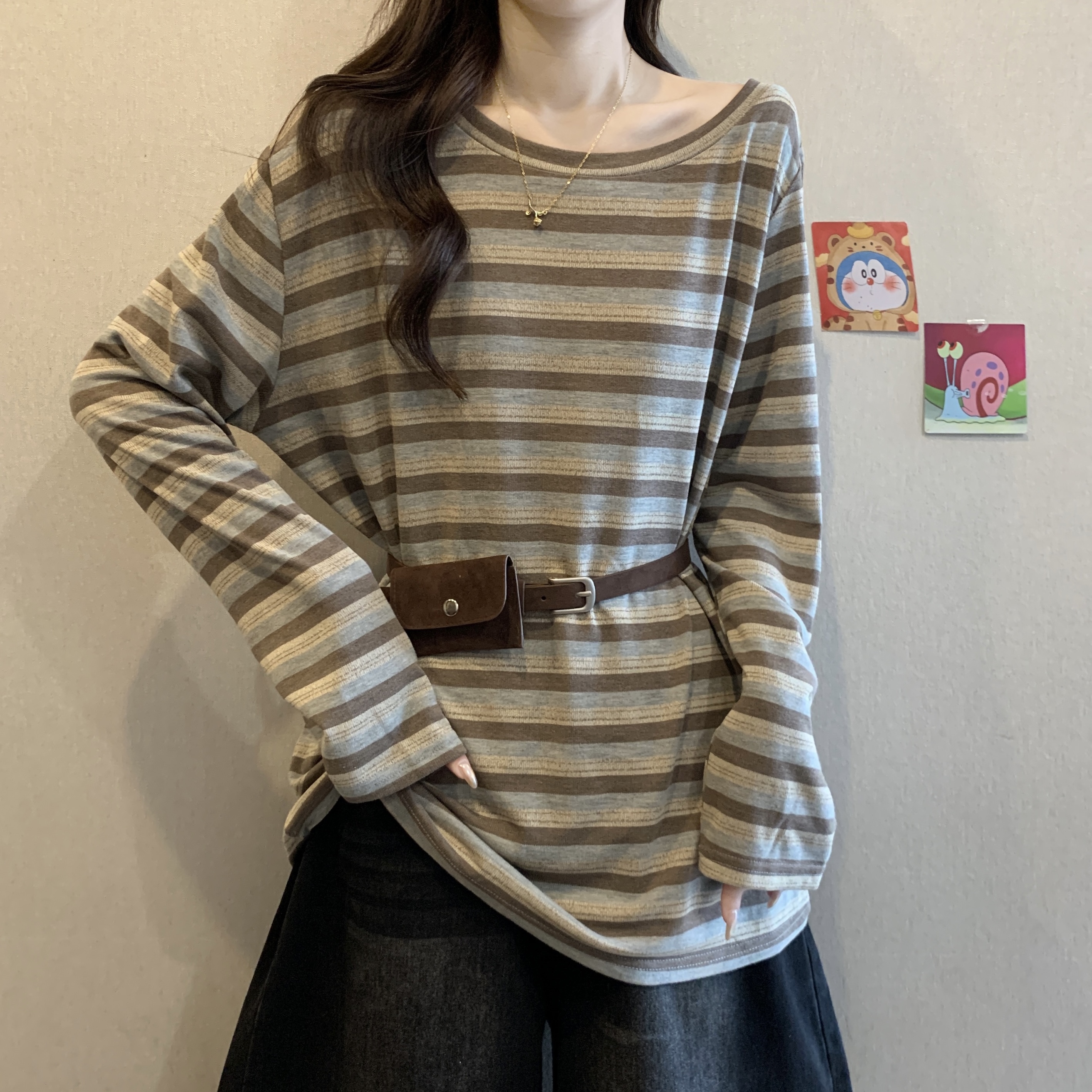 韩系斜领露肩长袖条纹T恤女早秋2025新款大码胖mm洋气中长款上衣