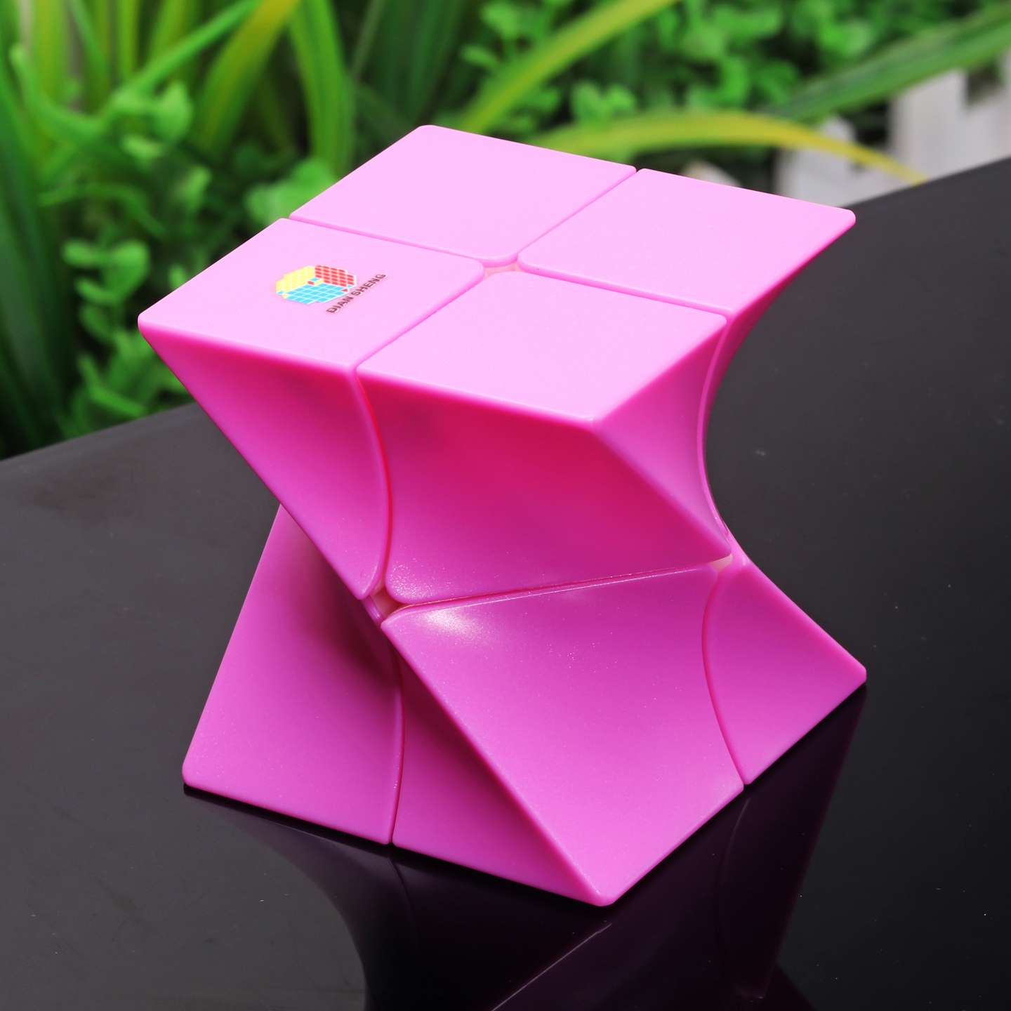 点盛扭曲二阶魔方2阶斜转异形专业灵活顺滑竞速儿童益智玩具批发