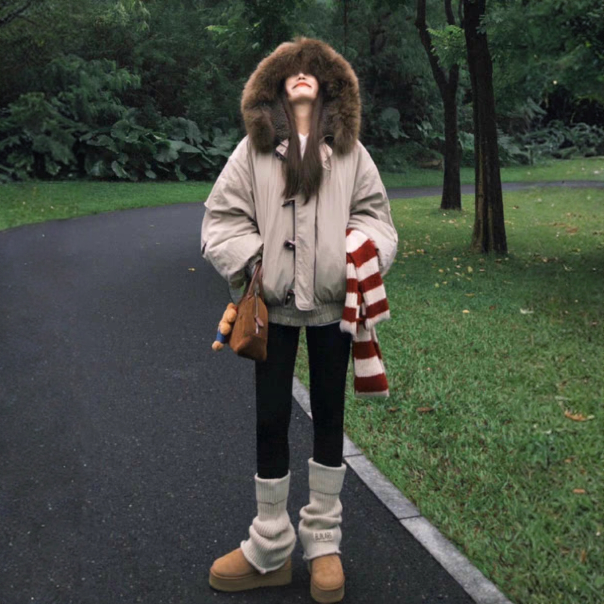 大毛领复古棉袄2025冬季新款加厚派克服女牛角扣棉衣工装外套棉服