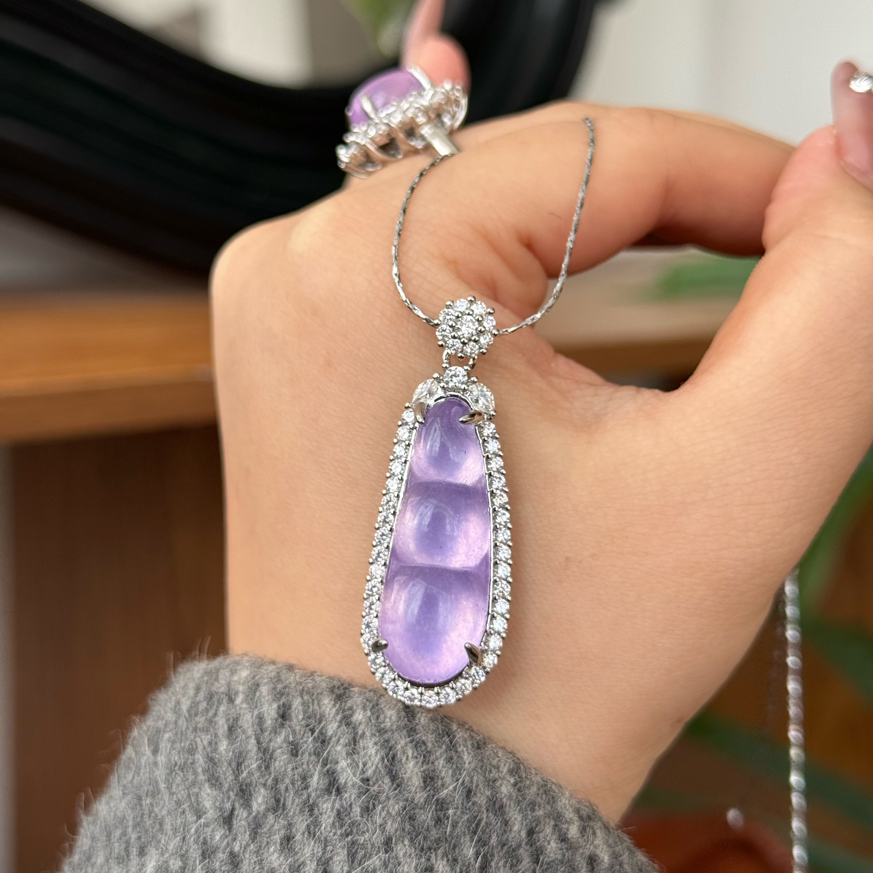 冰紫福豆吊坠豆子紫罗兰豆荚冰种粉紫项链镀银送链