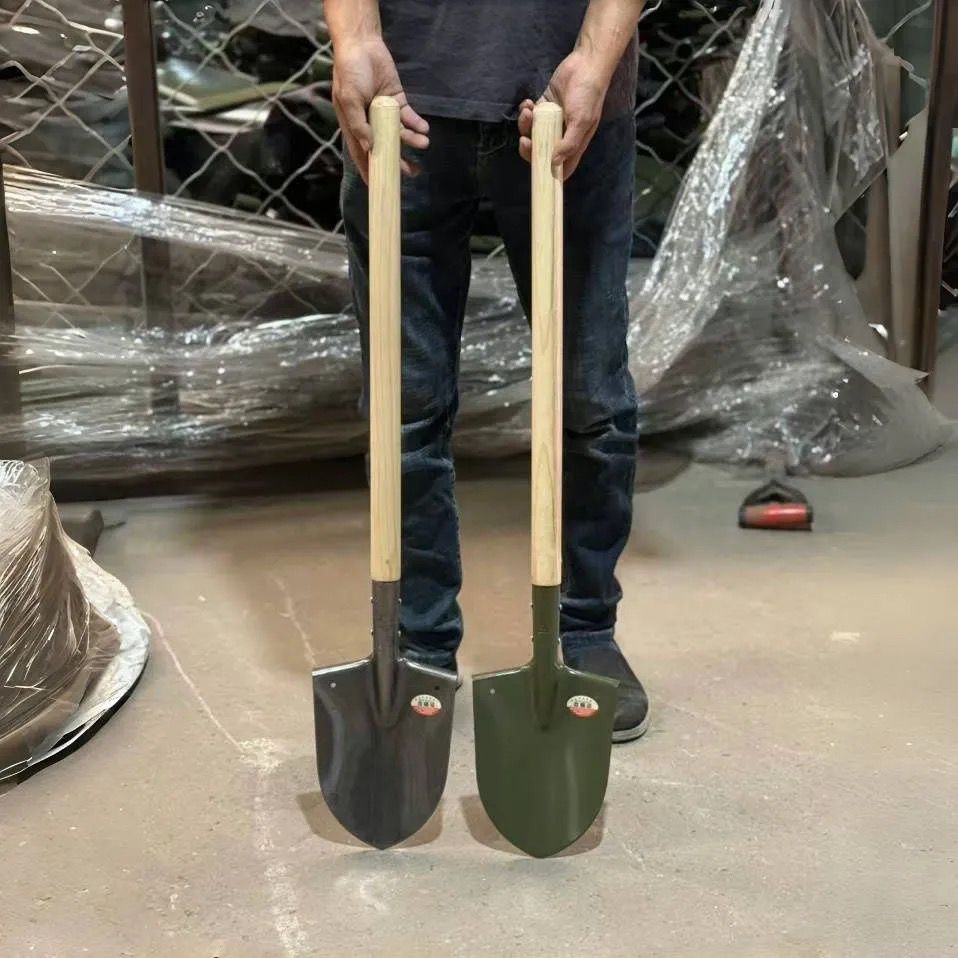 加厚锰钢工兵户外铁锹便携式钓鱼野钓多功能车载铲子小型木柄钢锹