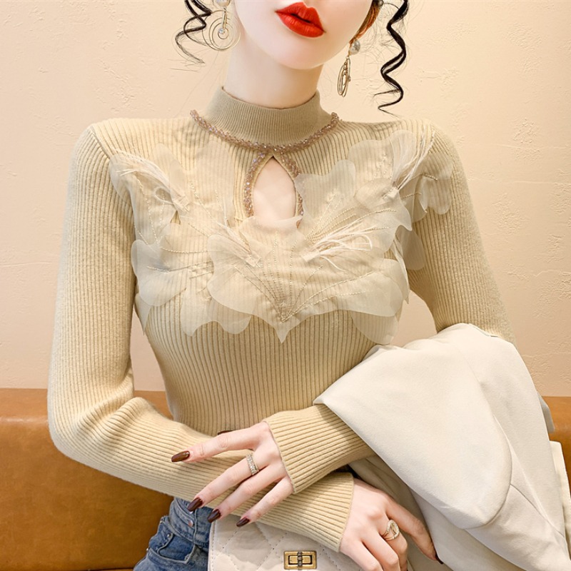 2025秋冬款韩版时髦气质蕾丝拼接重工钉钻缕空针织衫女毛衣打底衫