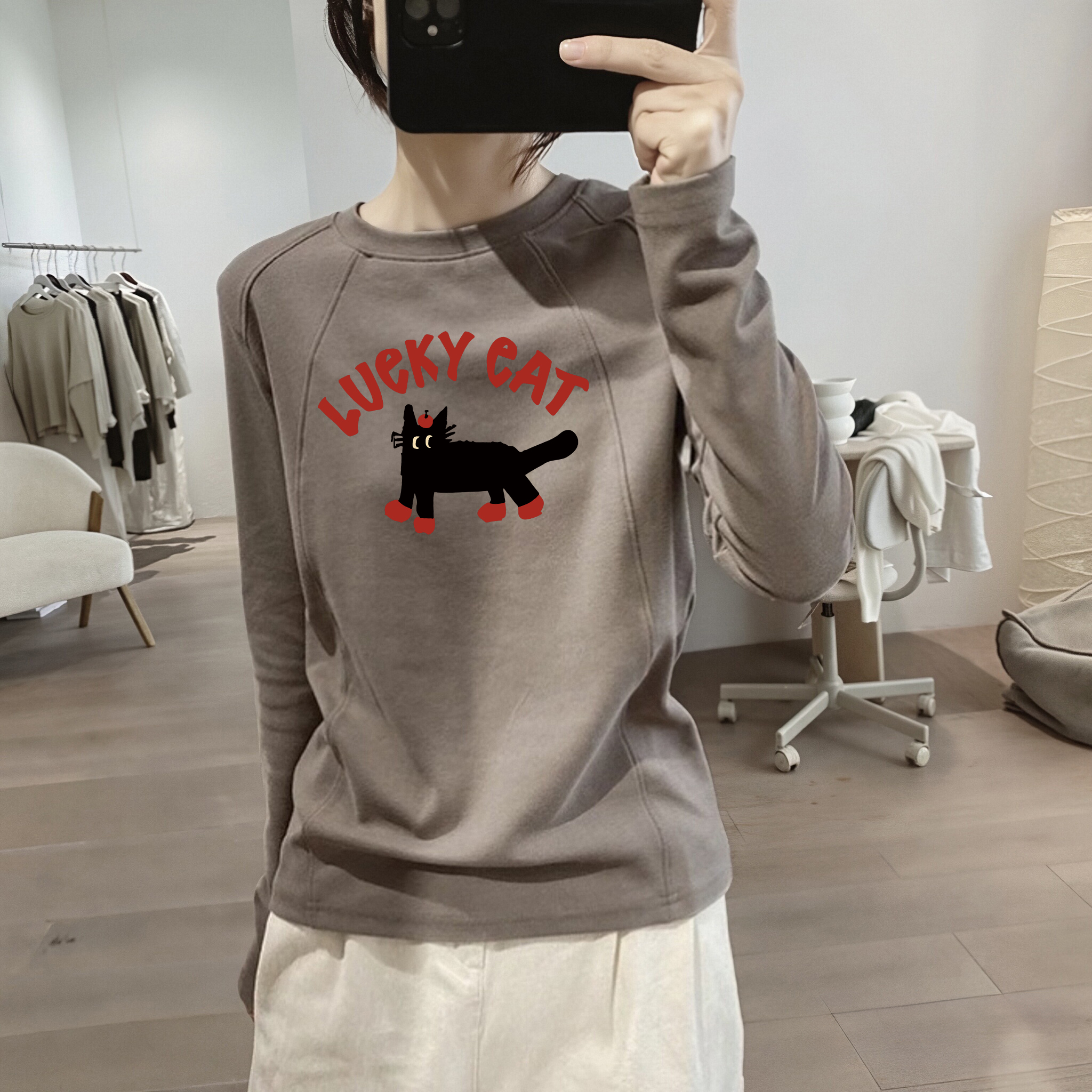 啄木鸟 2025新款秋冬纯棉长袖印花t恤女士圆领休闲宽松打底衫ins