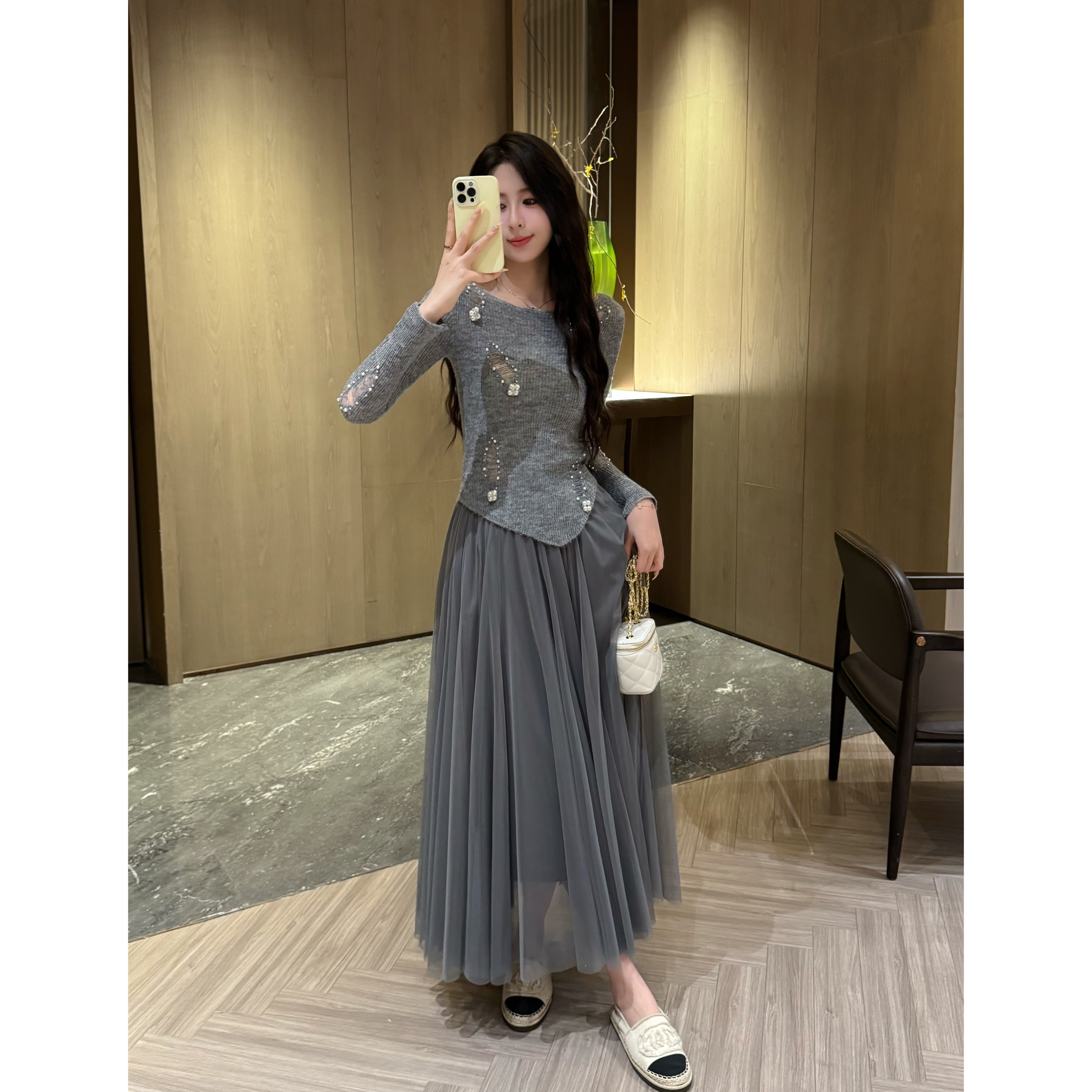 YUANLIANSU/圆脸酥【春水无题】不规则下摆小众镂空圆领针织衫女秋