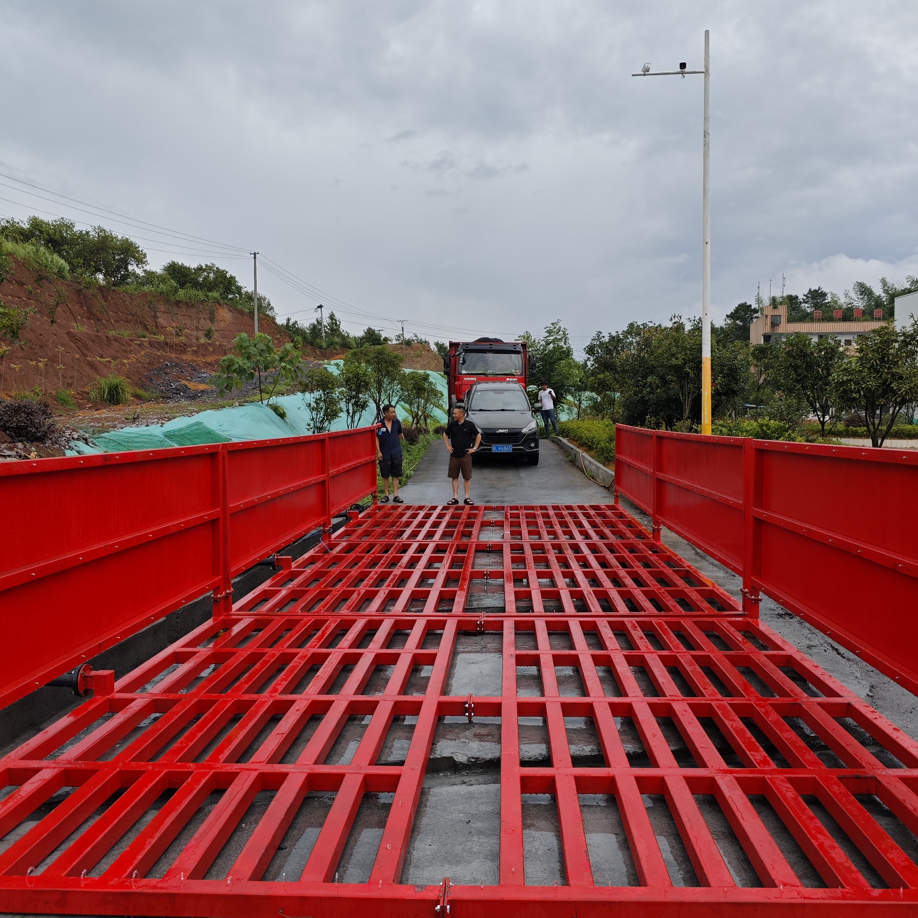 热销全自动工程车辆洗车机建筑工地洗车轮设备