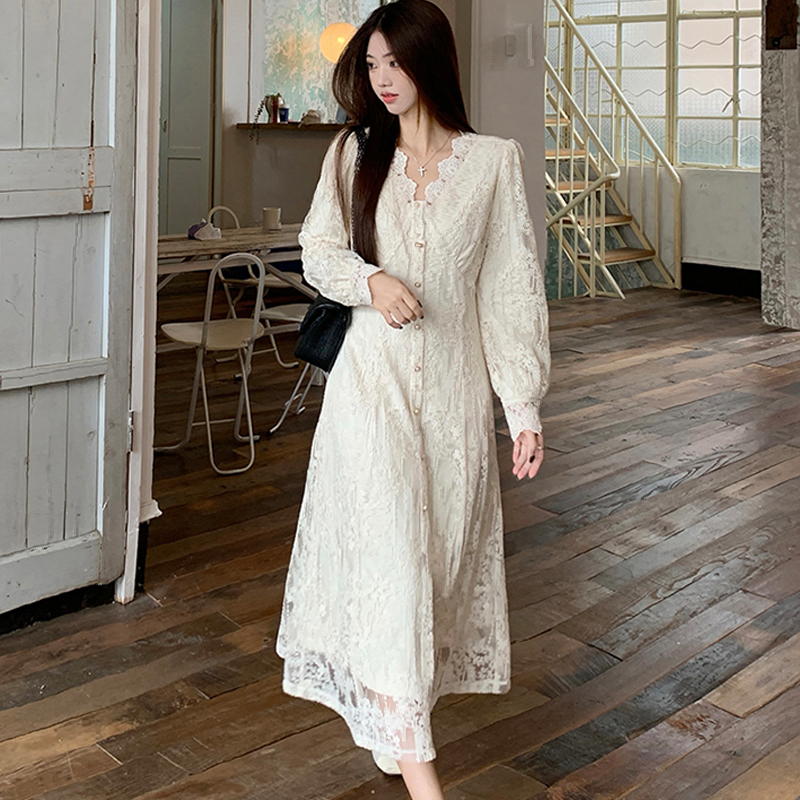 大码法式高级感长袖蕾丝连衣裙MM女春秋温柔风胖mm遮肚显瘦长裙子