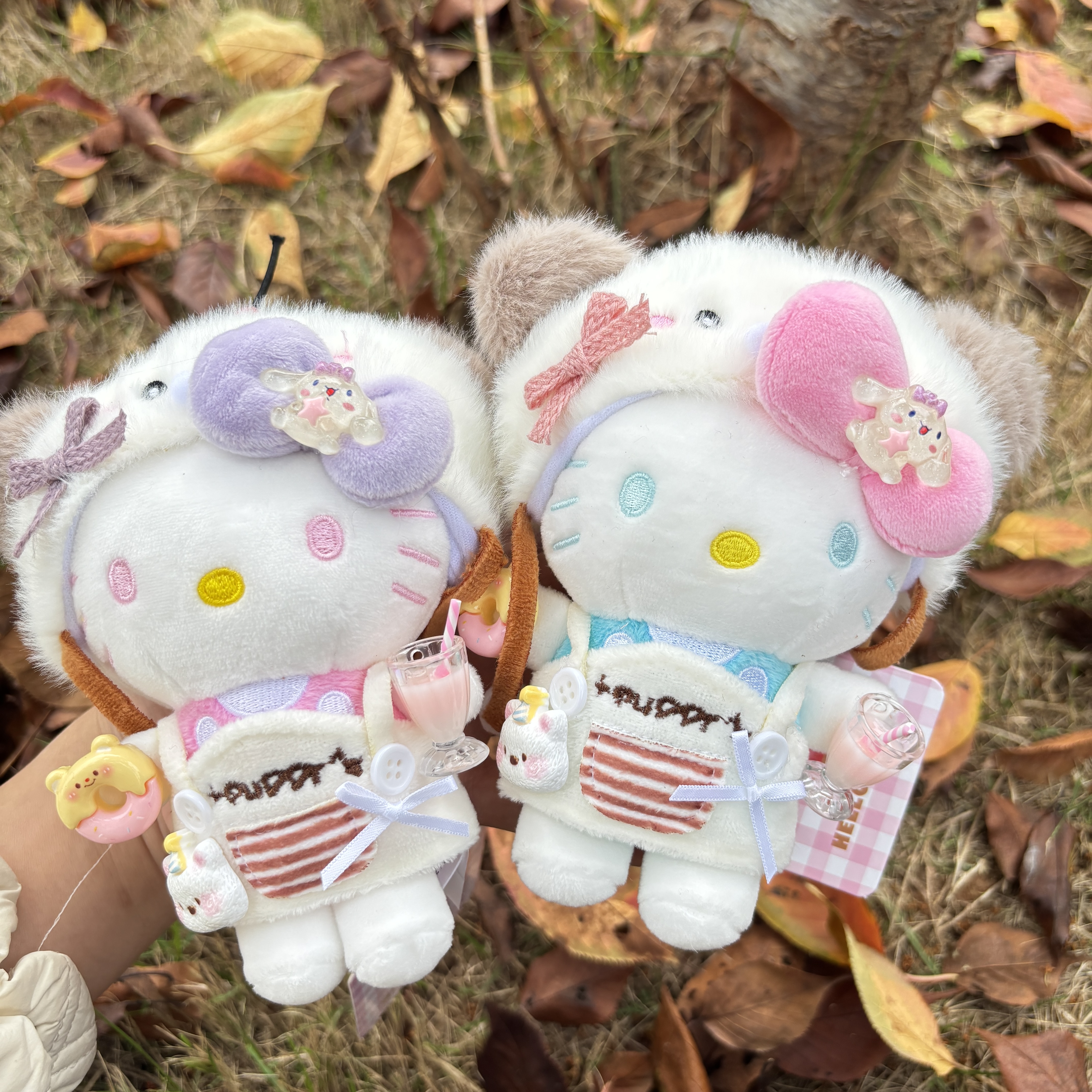 【正品】HelloKitty卡通海狸毛绒公仔可爱玩偶包包挂饰女友生日礼物