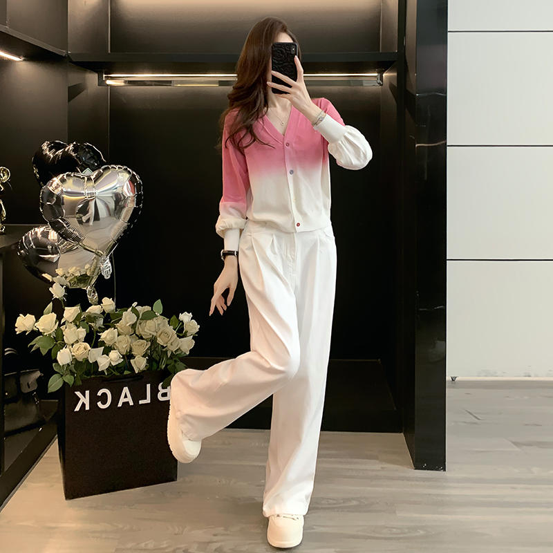 秋季新款时尚套装针织衫长袖搭宽松白色老爹阔腿牛仔裤减龄两件套