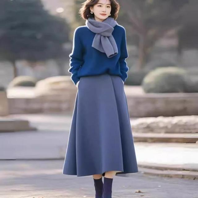 拉夏贝尔春季一整套ootd穿搭蓝色内搭毛衣半身裙超好看独特漂亮流