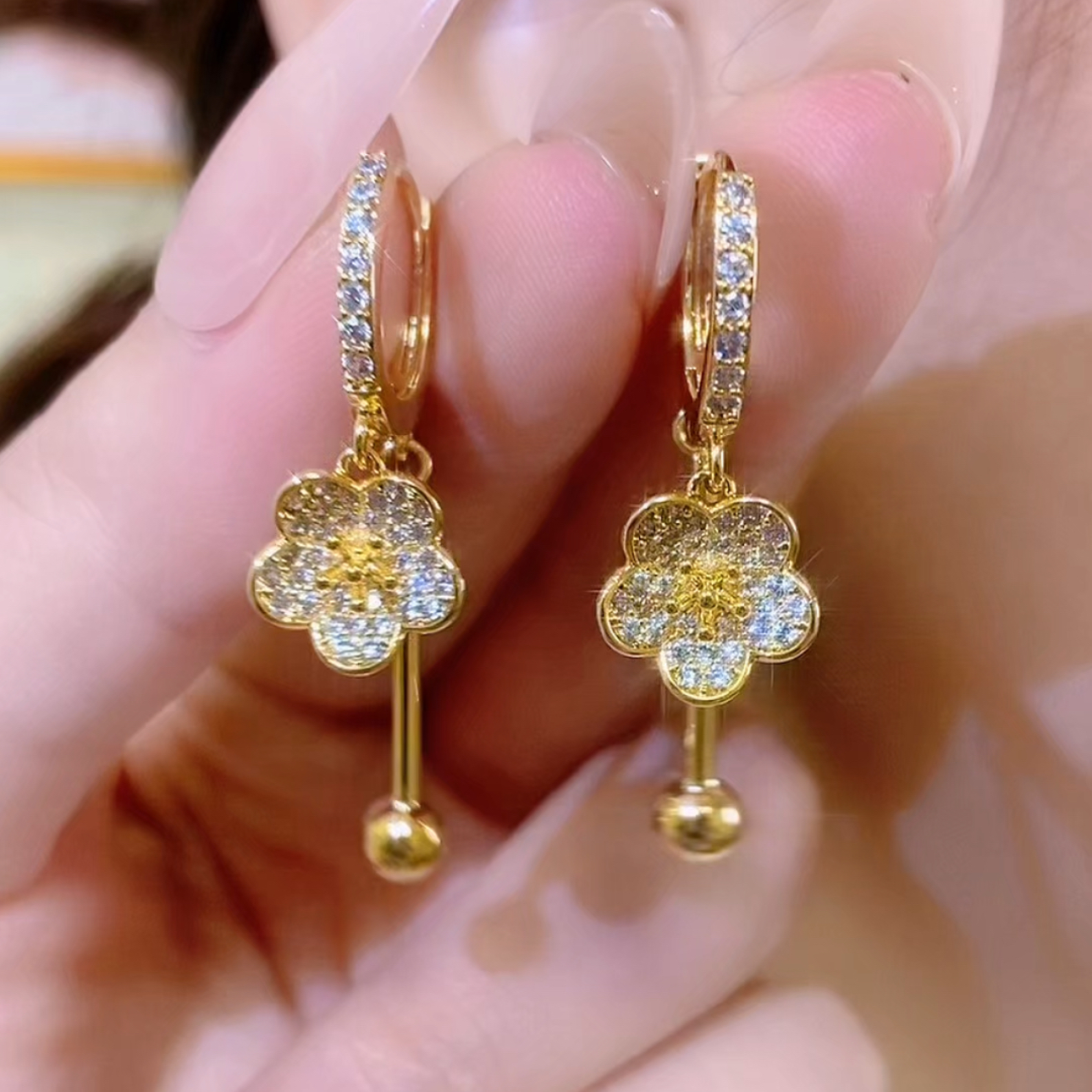 铜合金合成锆石耳饰 【花开富贵】精致优雅时尚气质百搭花朵耳环